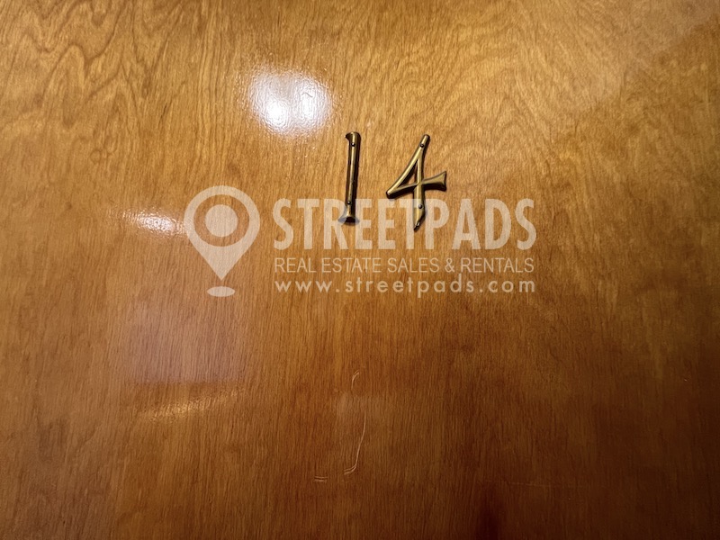 180 North Beacon St, Brighton