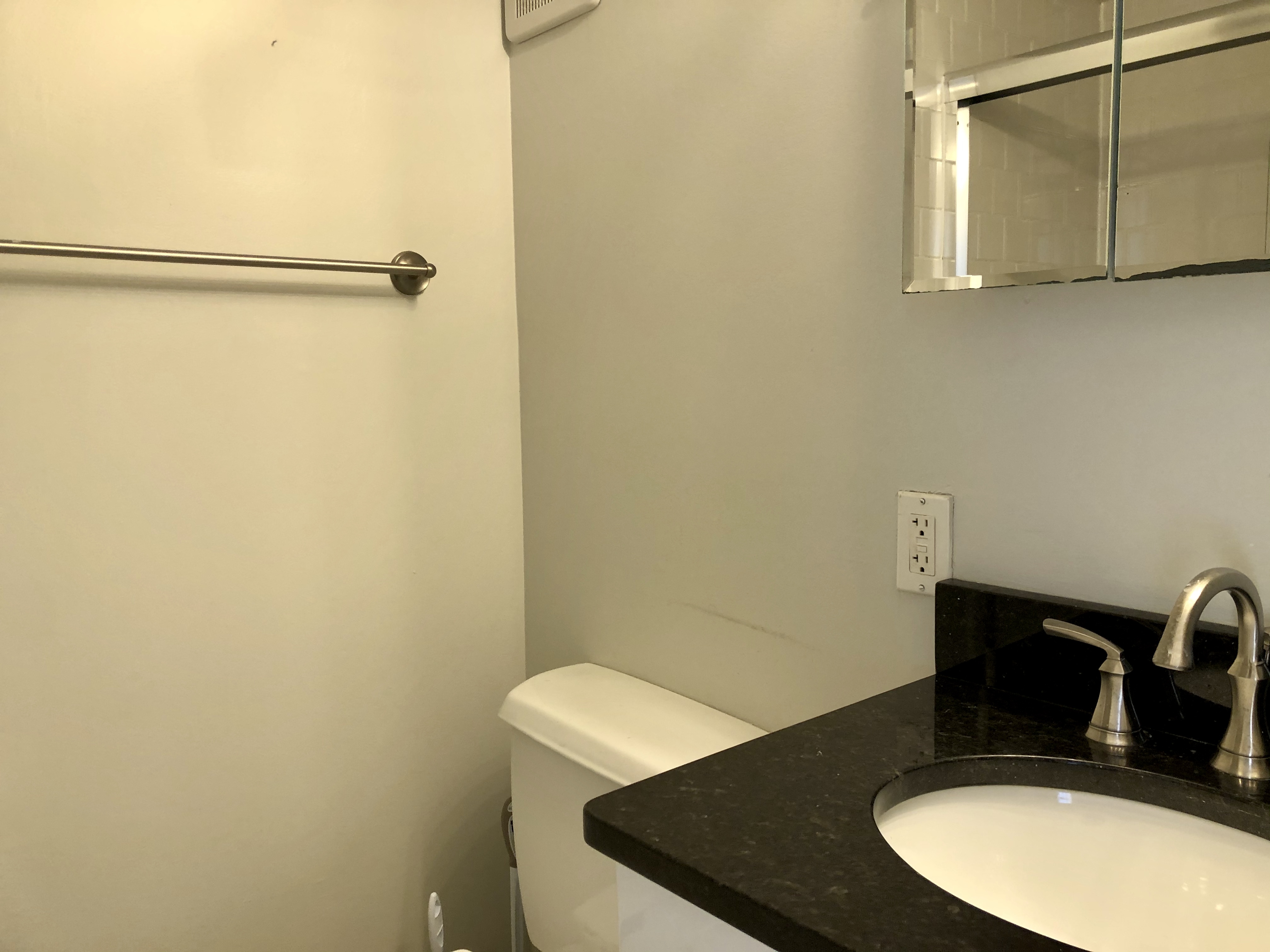 12 Stoneholm St, Back Bay