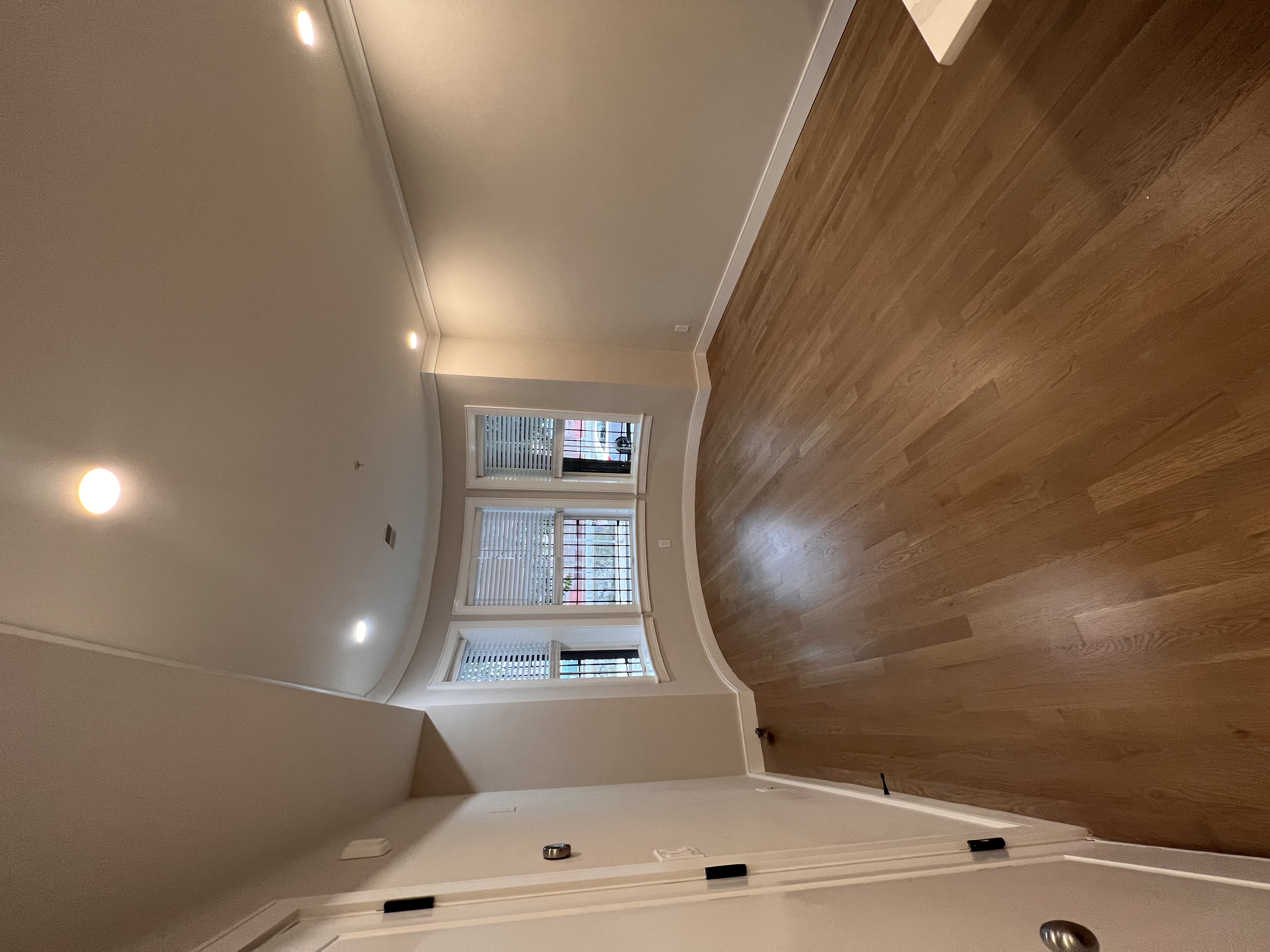 535 Newbury St, Fenway