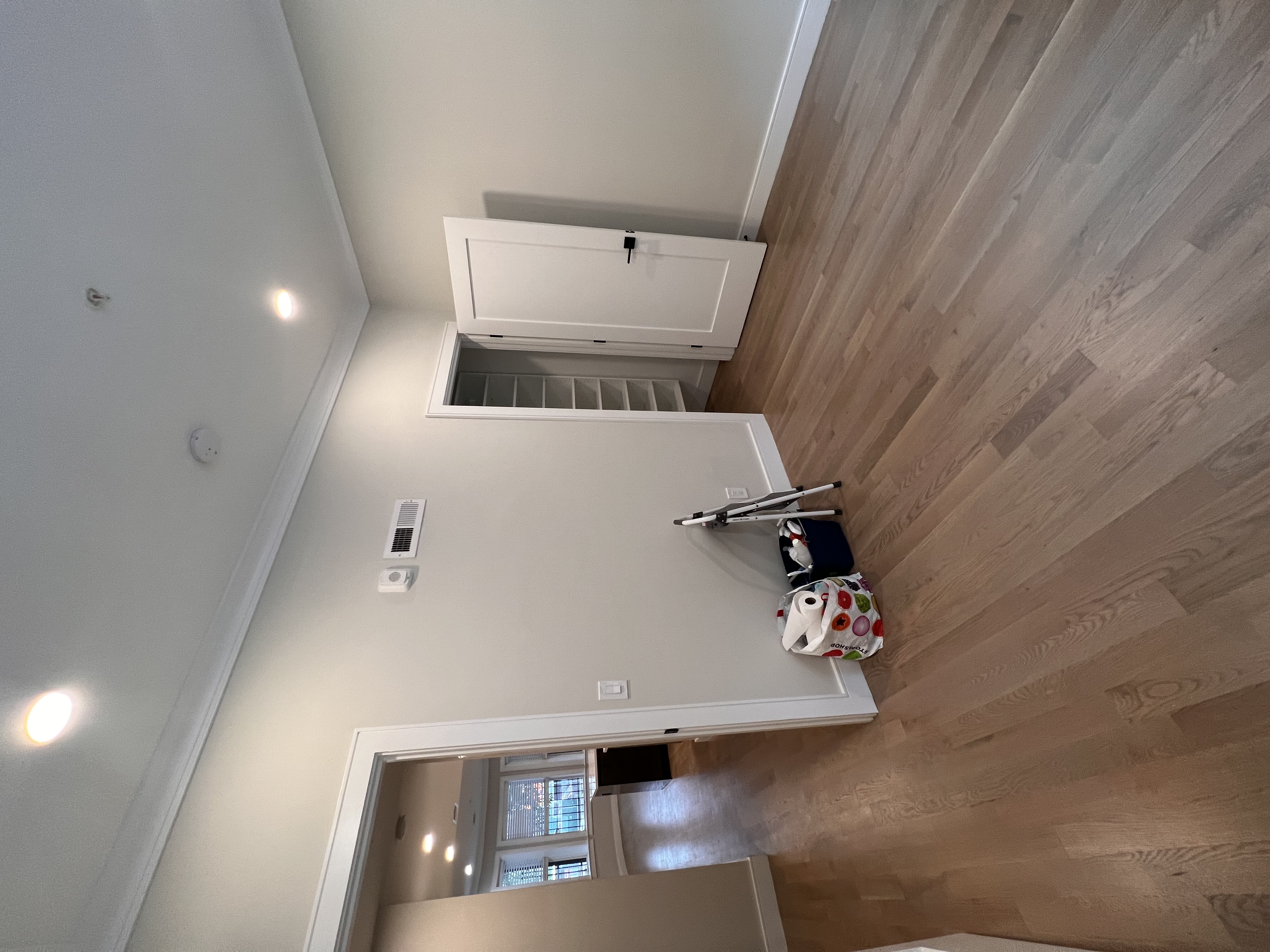 535 Newbury St, Fenway