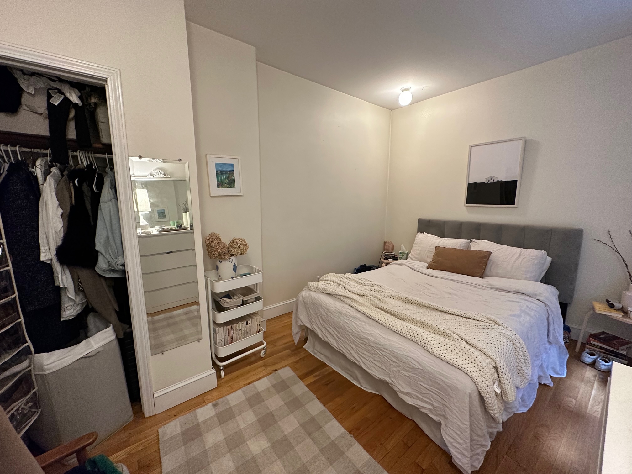 14 Irving St, Beacon Hill