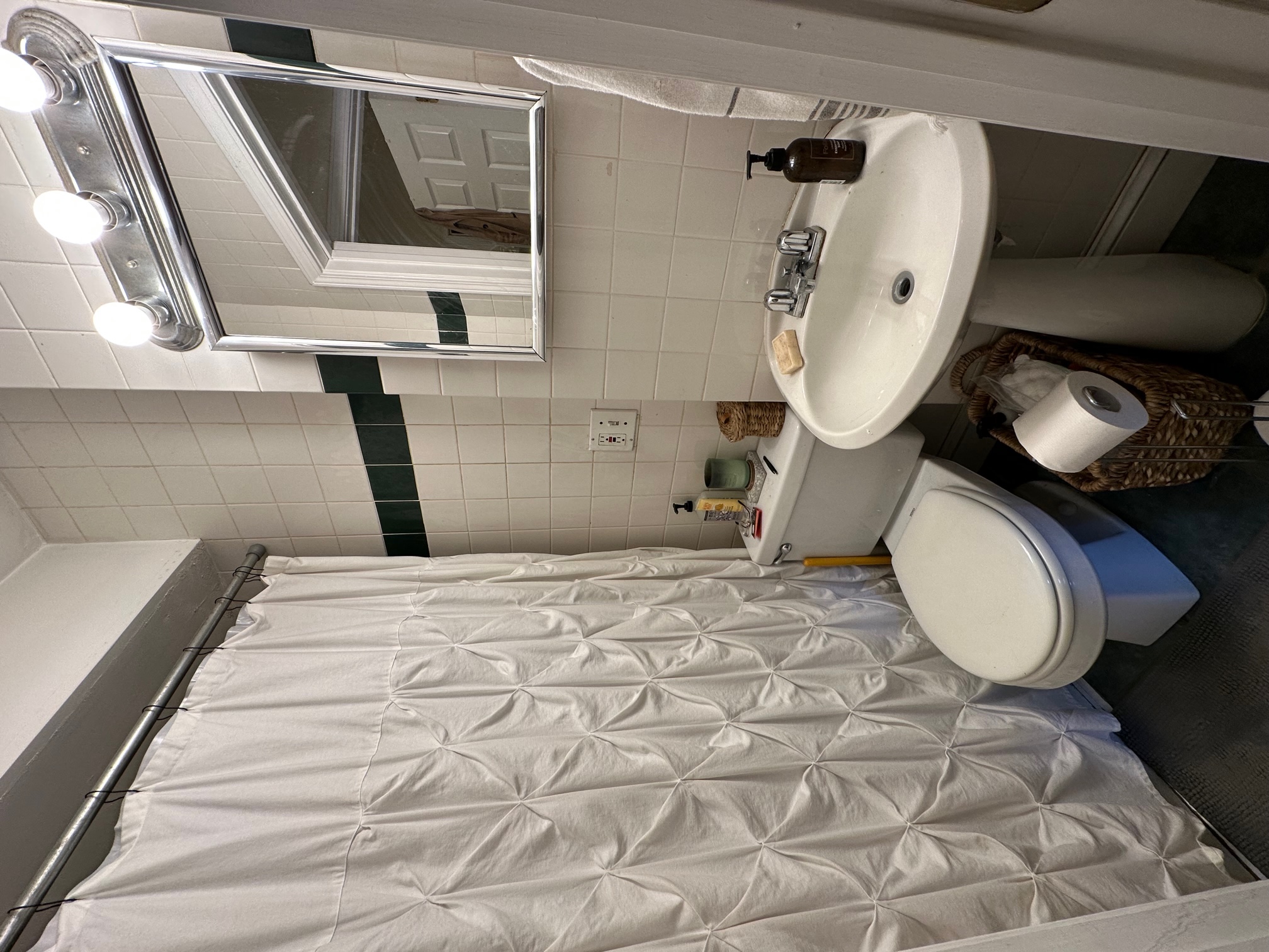 14 Irving St, Beacon Hill