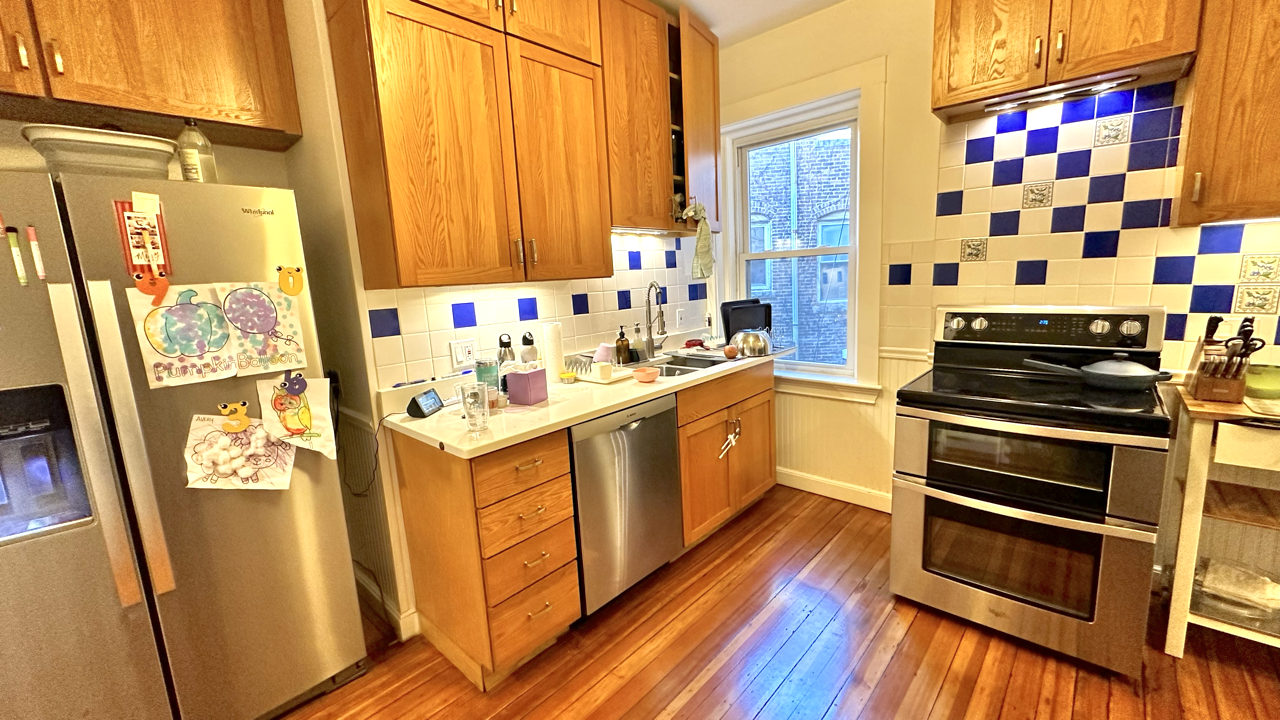 551 Brookline Ave, Longwood