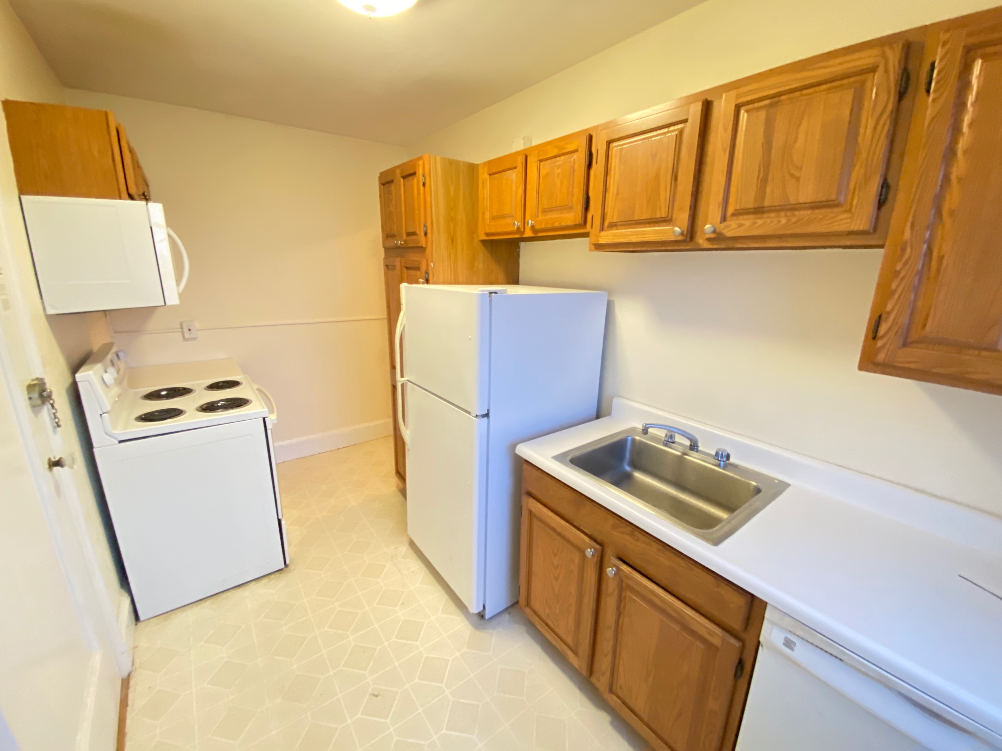 550 Belmont St, Watertown