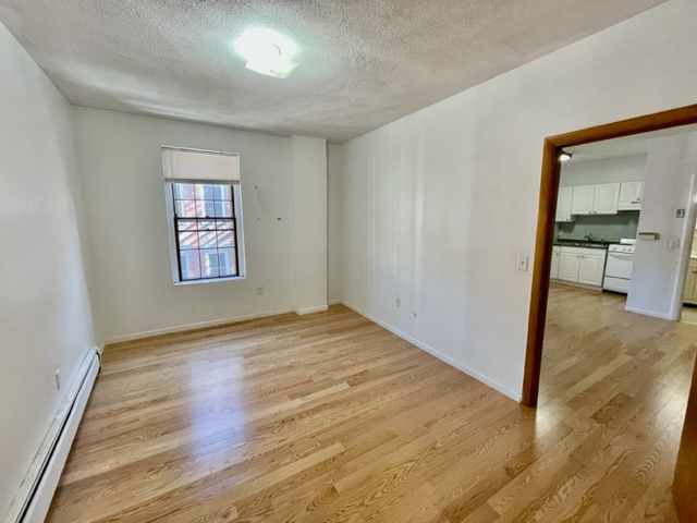 160 Salem St, North End