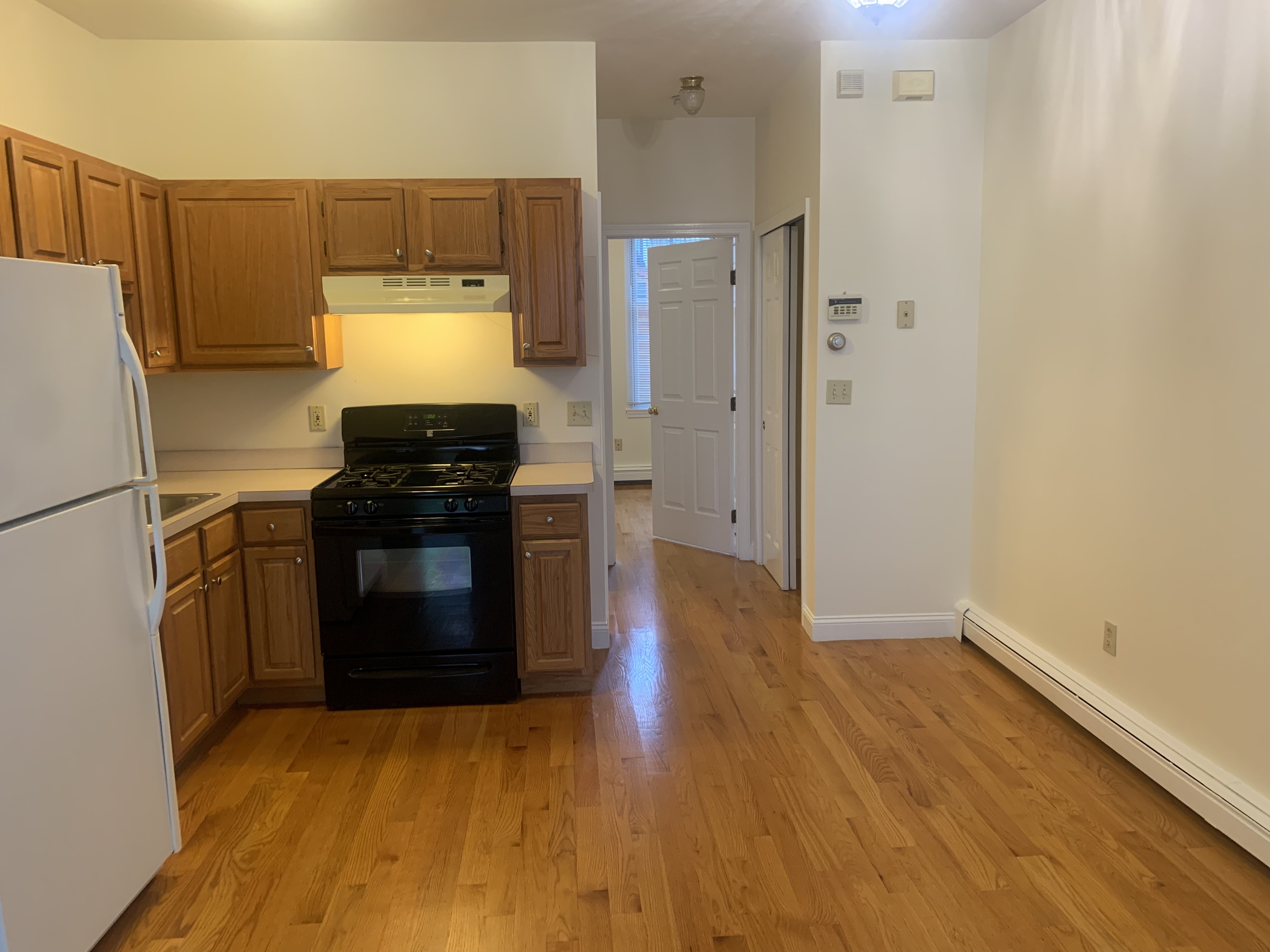 202 Hurley St, East Cambridge