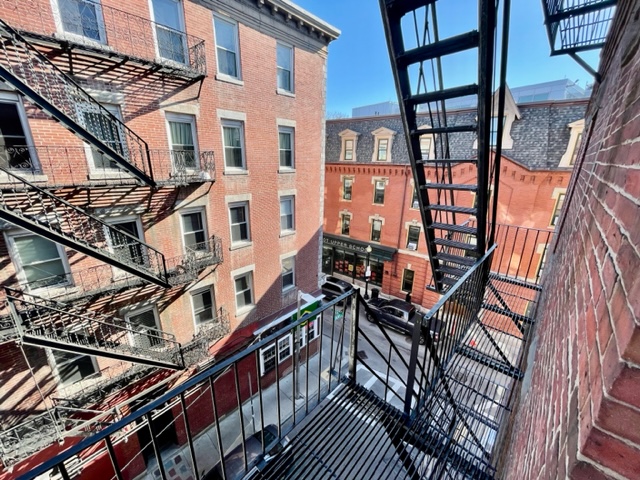 160 Salem St, North End