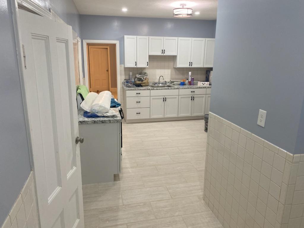 49 Burrell St, Roxbury