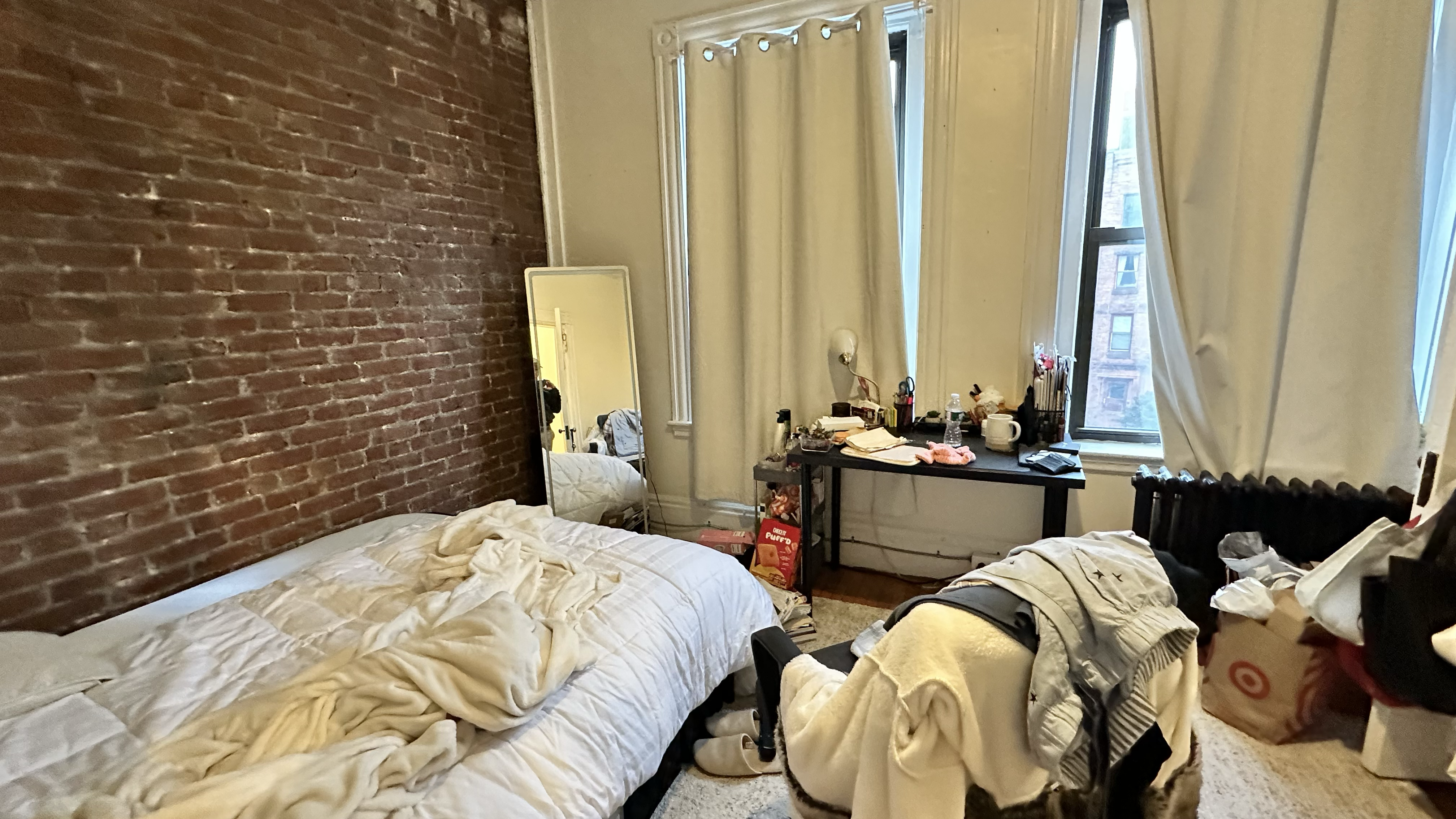 583 Beacon St, Fenway