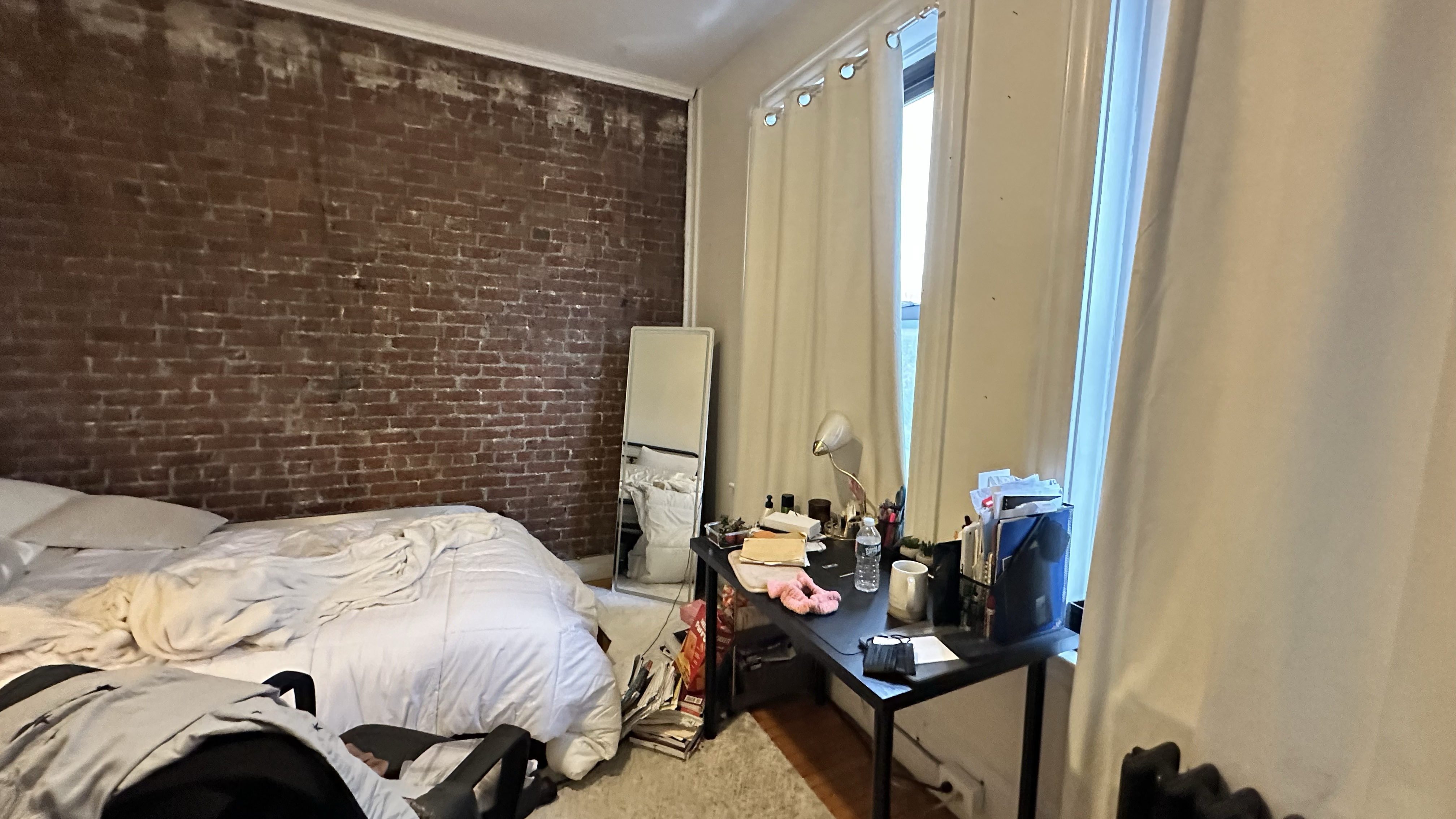 583 Beacon St, Fenway