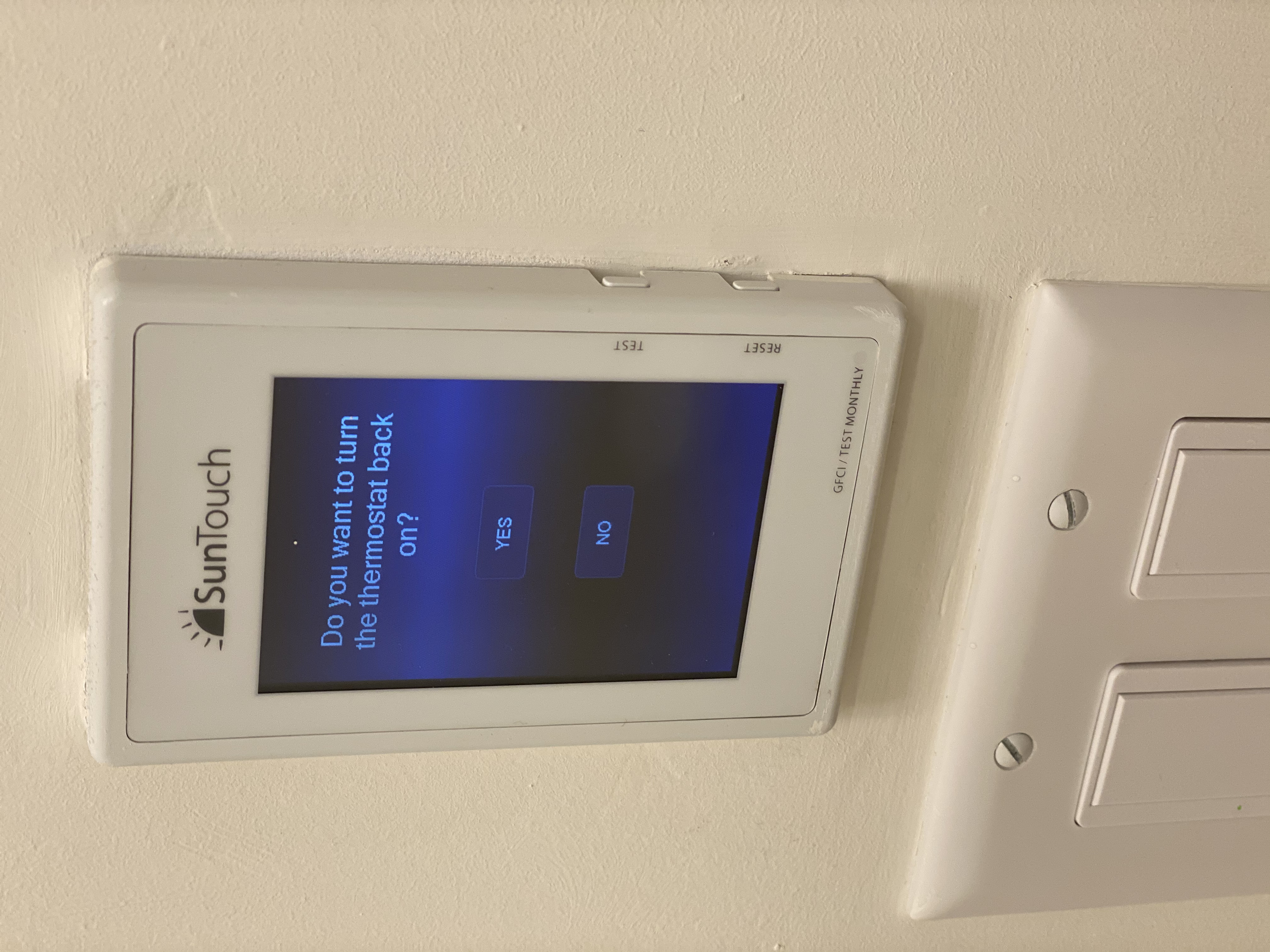 200 Estate Dr, Chestnut Hill