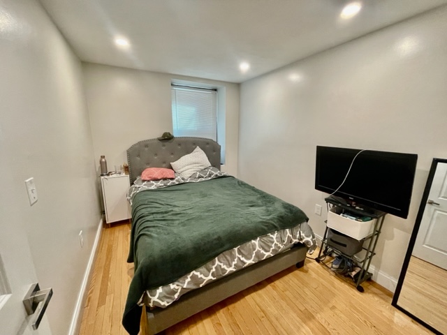 109 Fulton St, North End