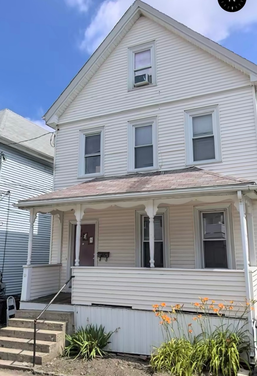 67 Flint St, East Somerville