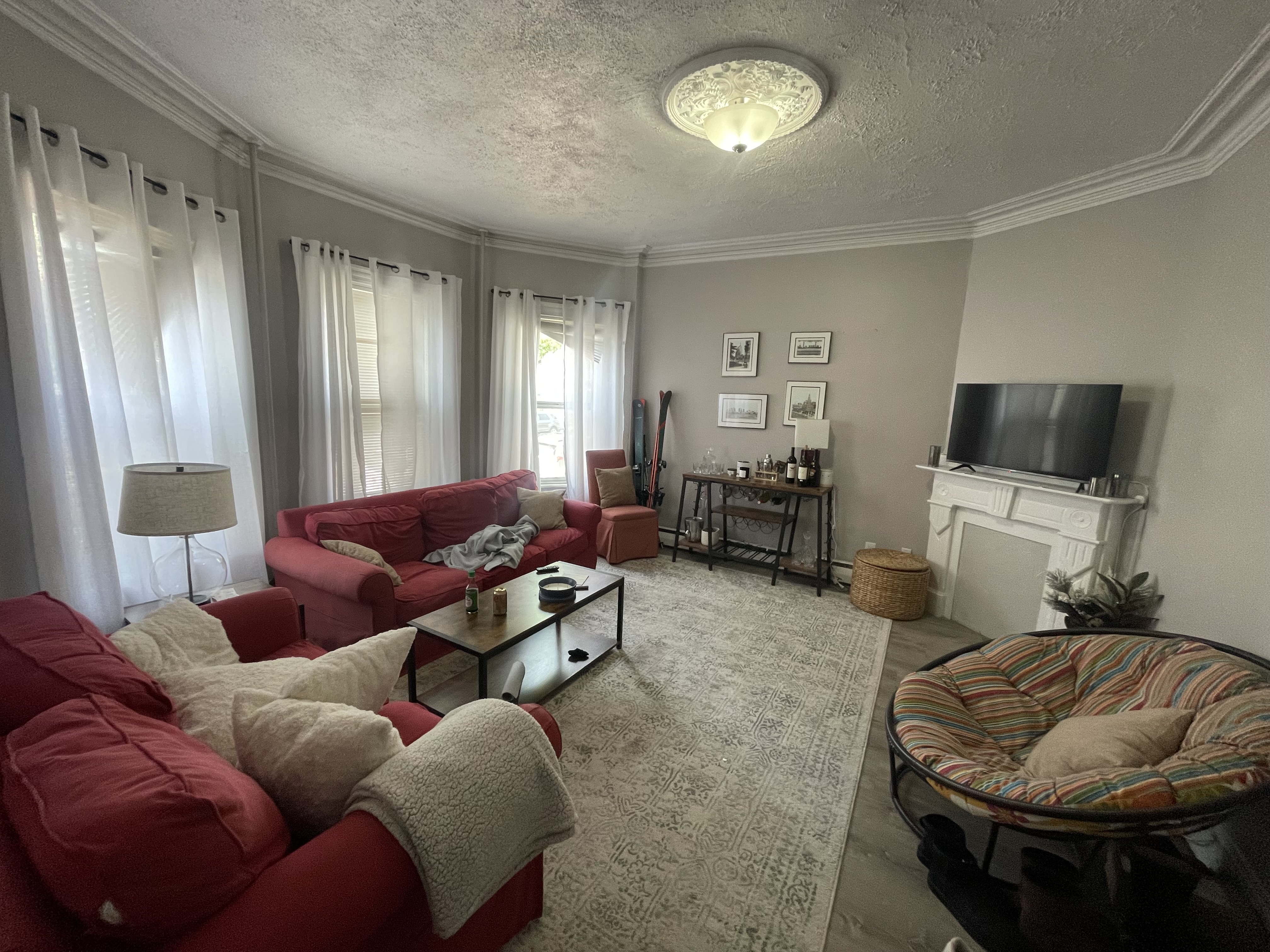 895 East Broadway, South Boston