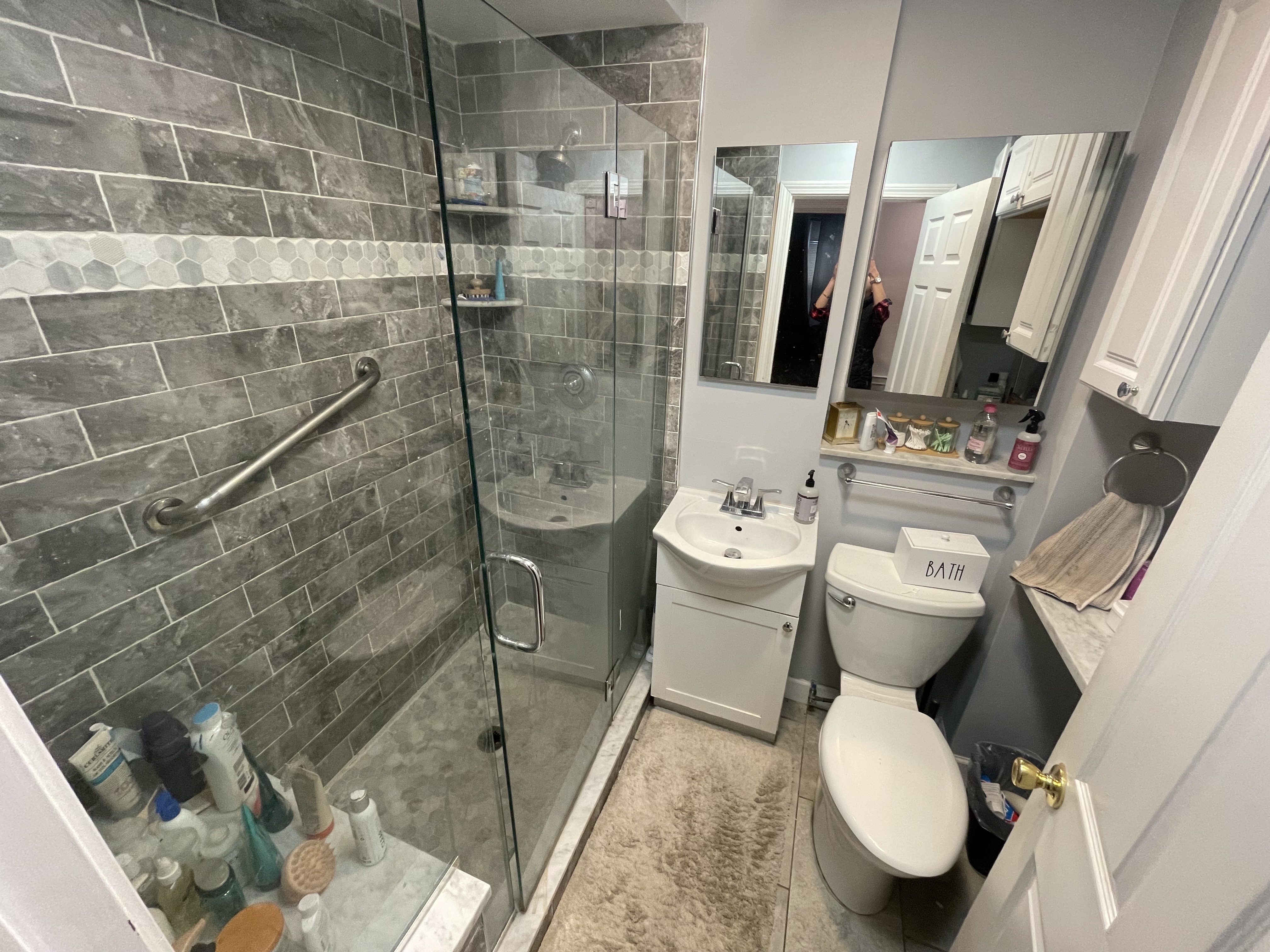 895 East Broadway, South Boston