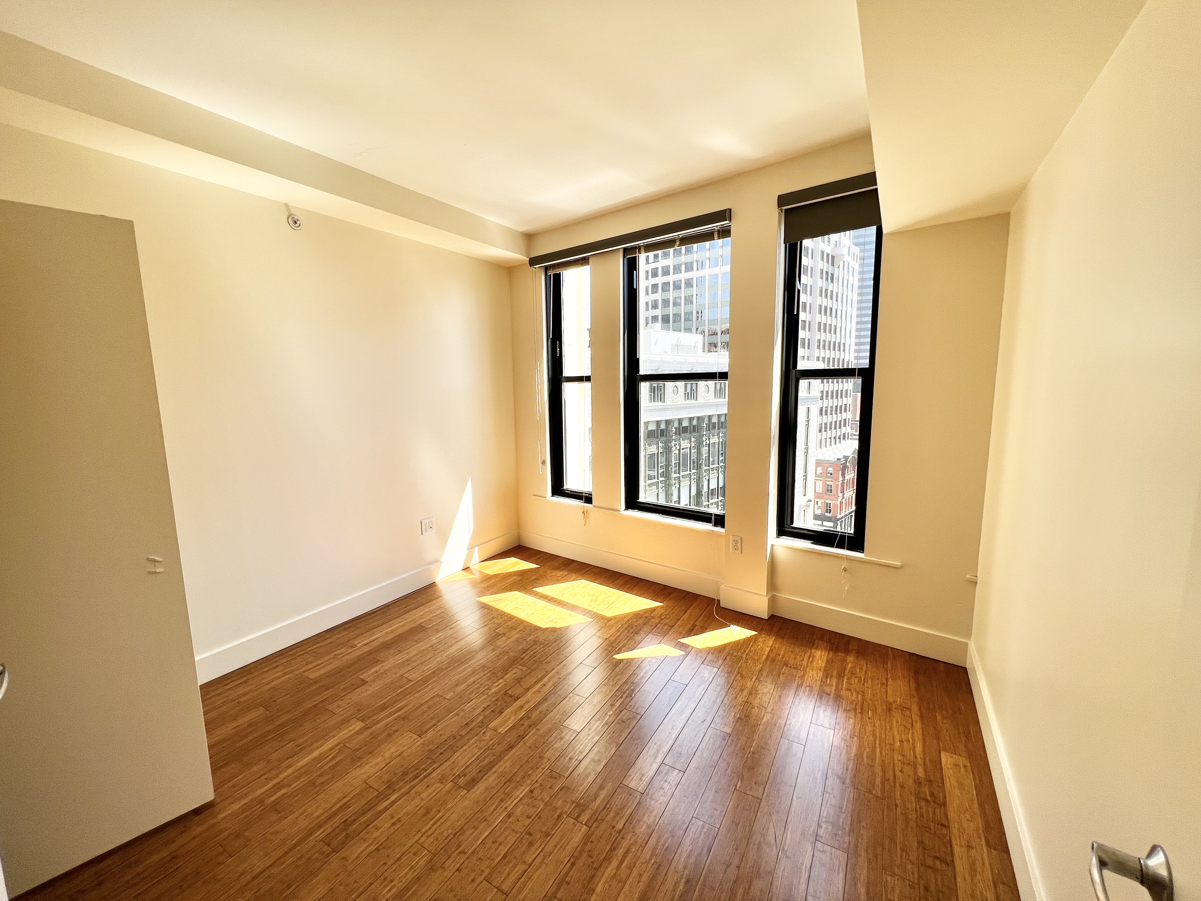 10 Winter Pl, Midtown