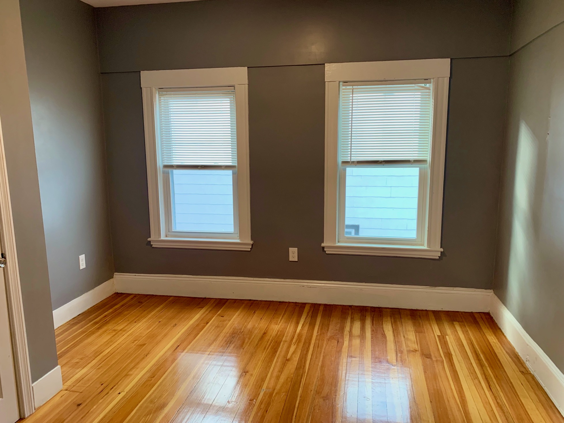 54 Madison Ave, Everett