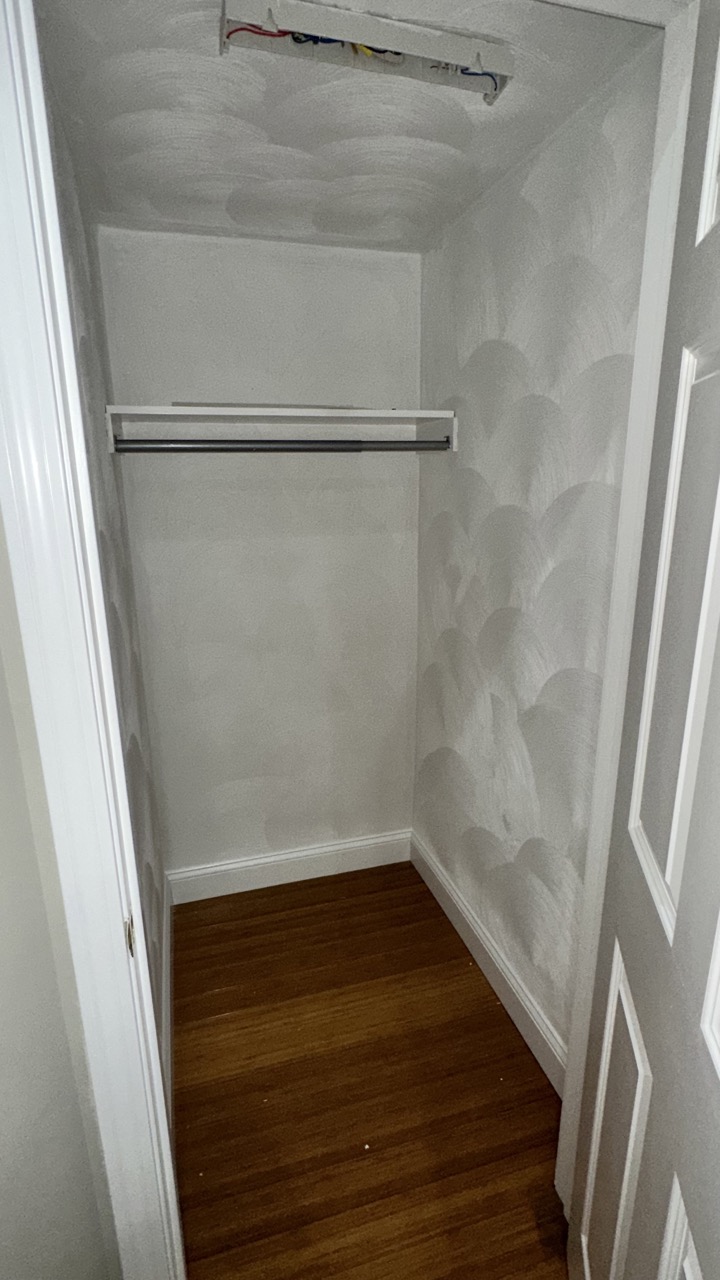 250 Newbury St, Back Bay