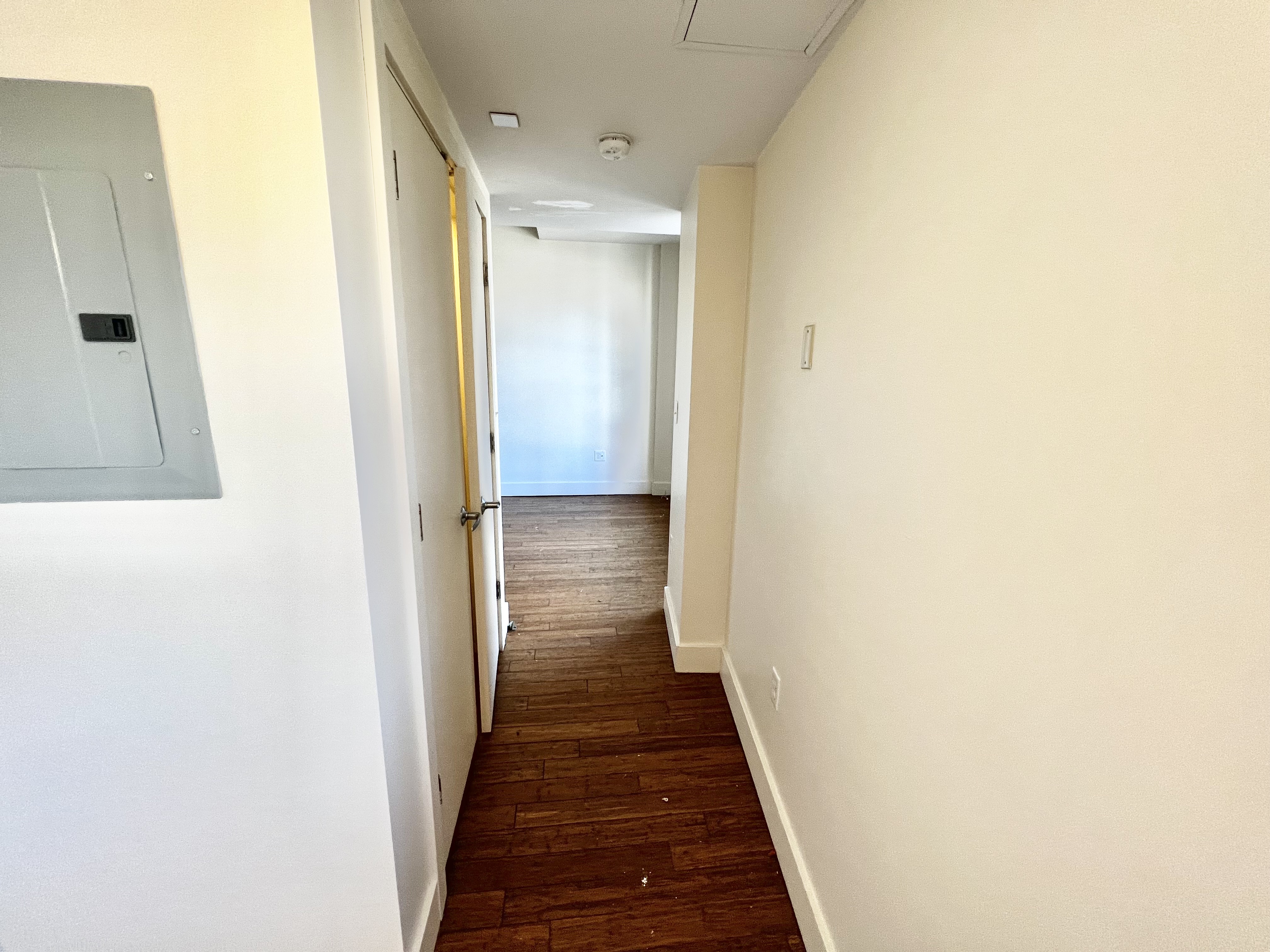 10 Winter Pl, Downtown