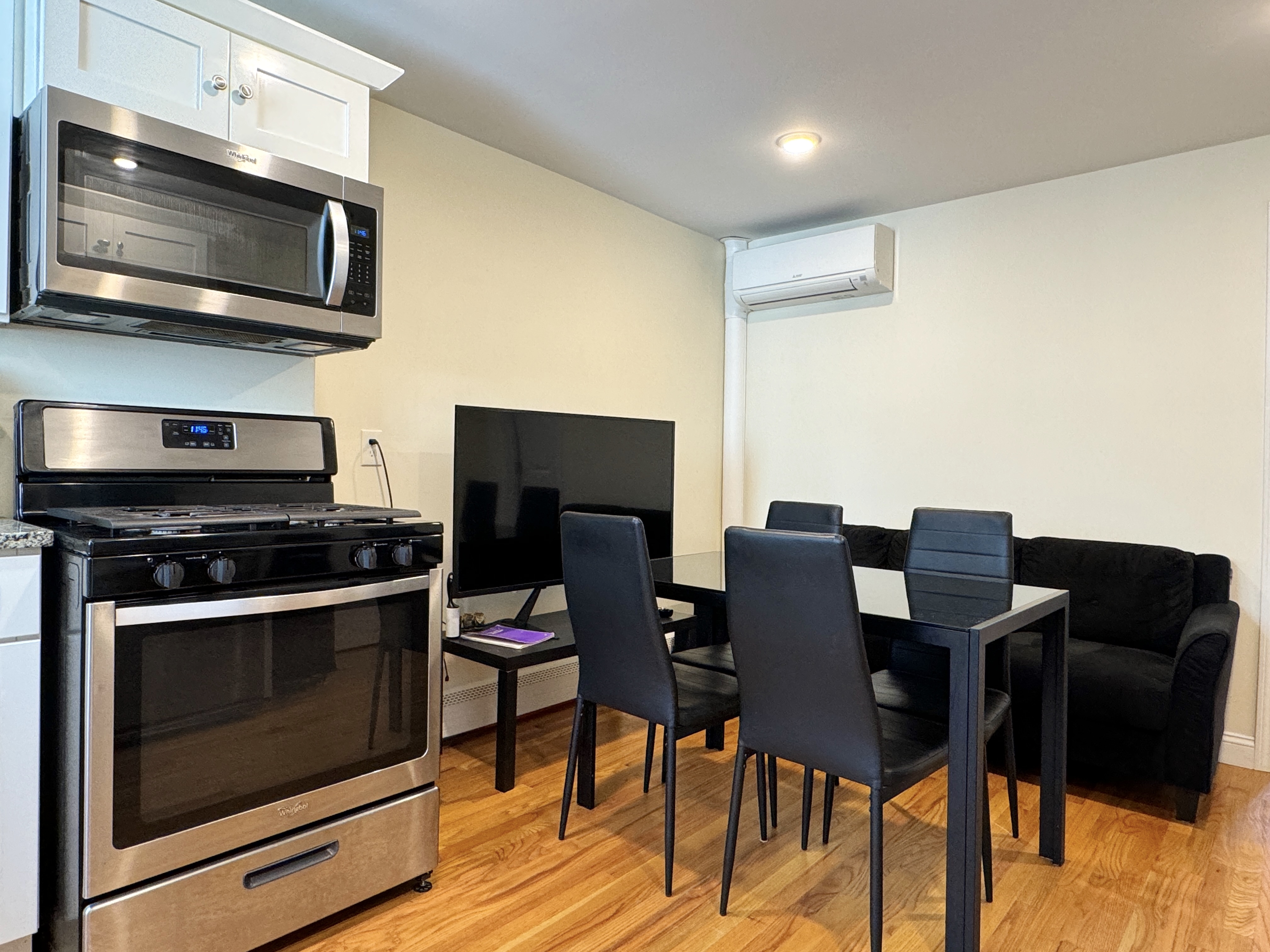 297 Meridian St, Eagle Hill