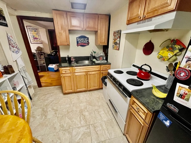 8 Margaret St, North End