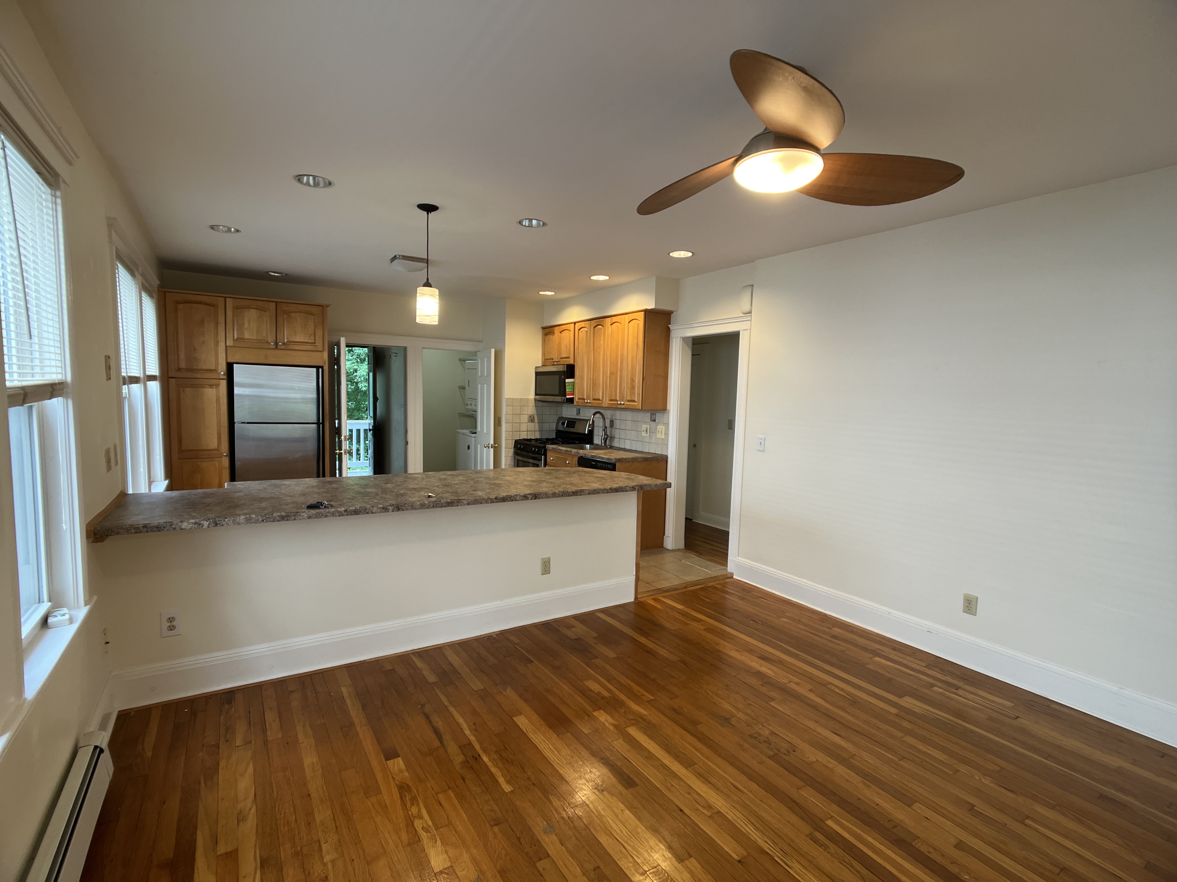 40 Gartland St, Jamaica Plain