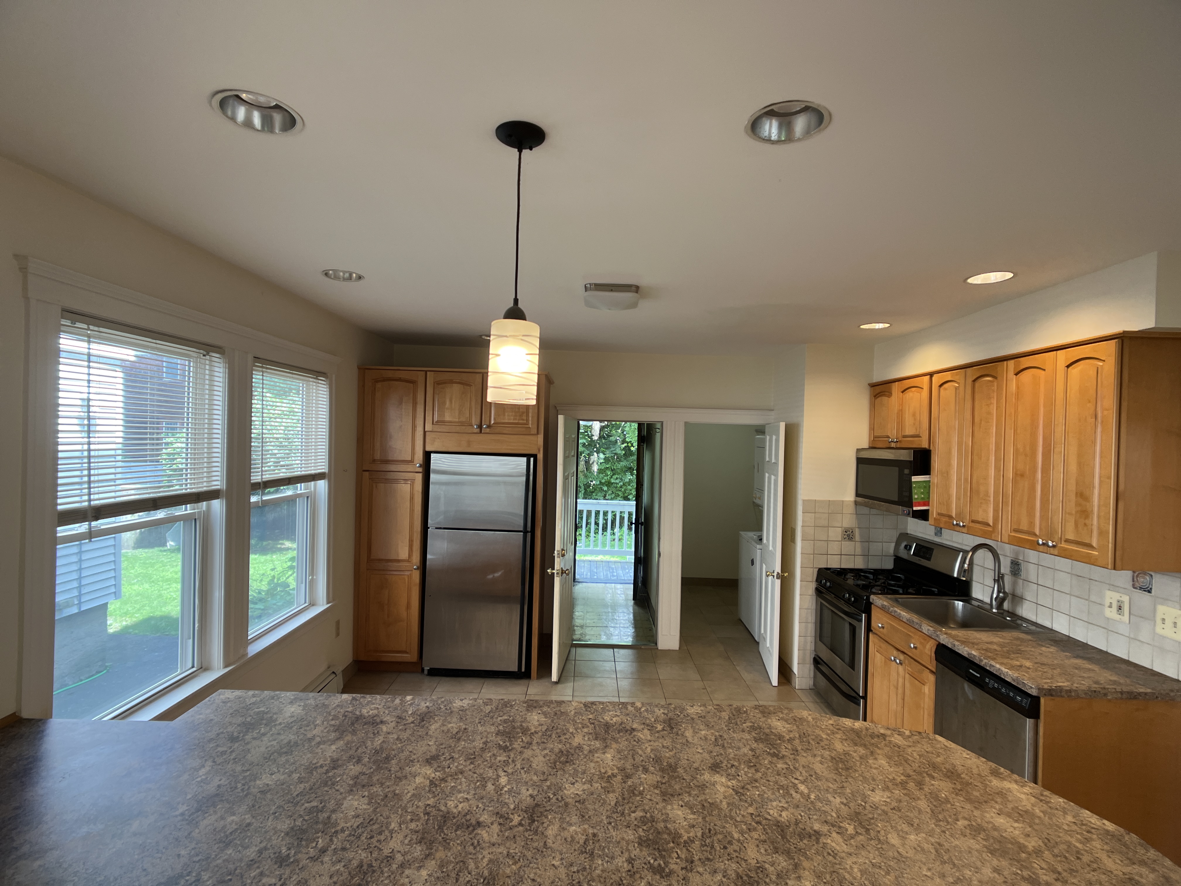 40 Gartland St, Jamaica Plain