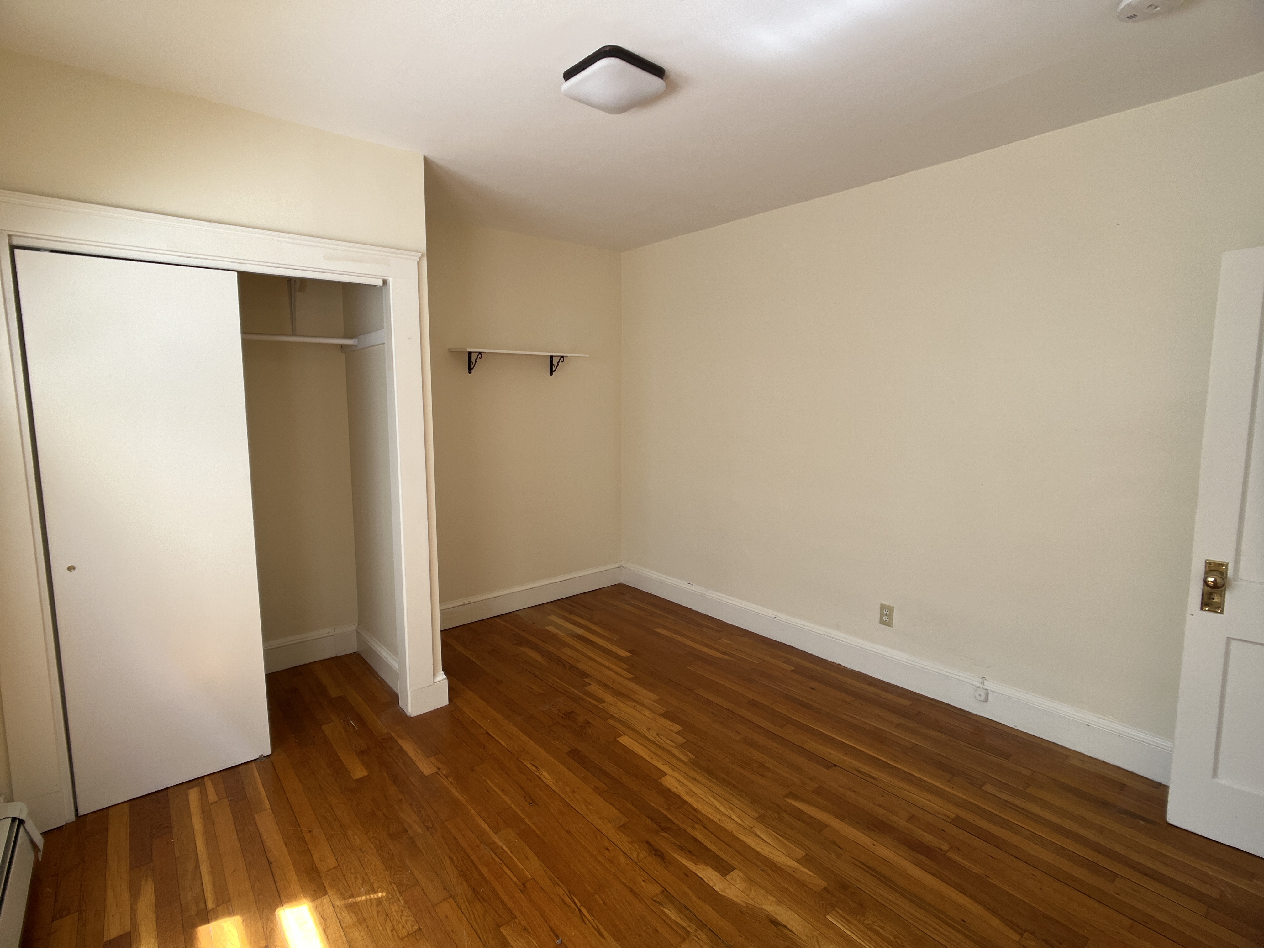 40 Gartland St, Jamaica Plain