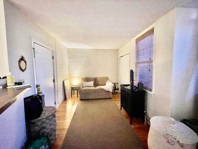 37 Tileston St, North End