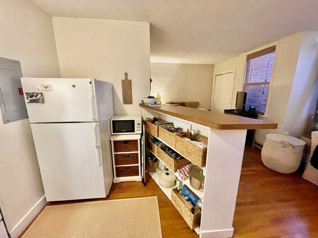 37 Tileston St, North End