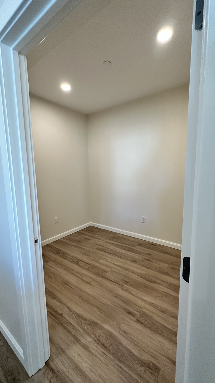 458 Washington St, Brighton