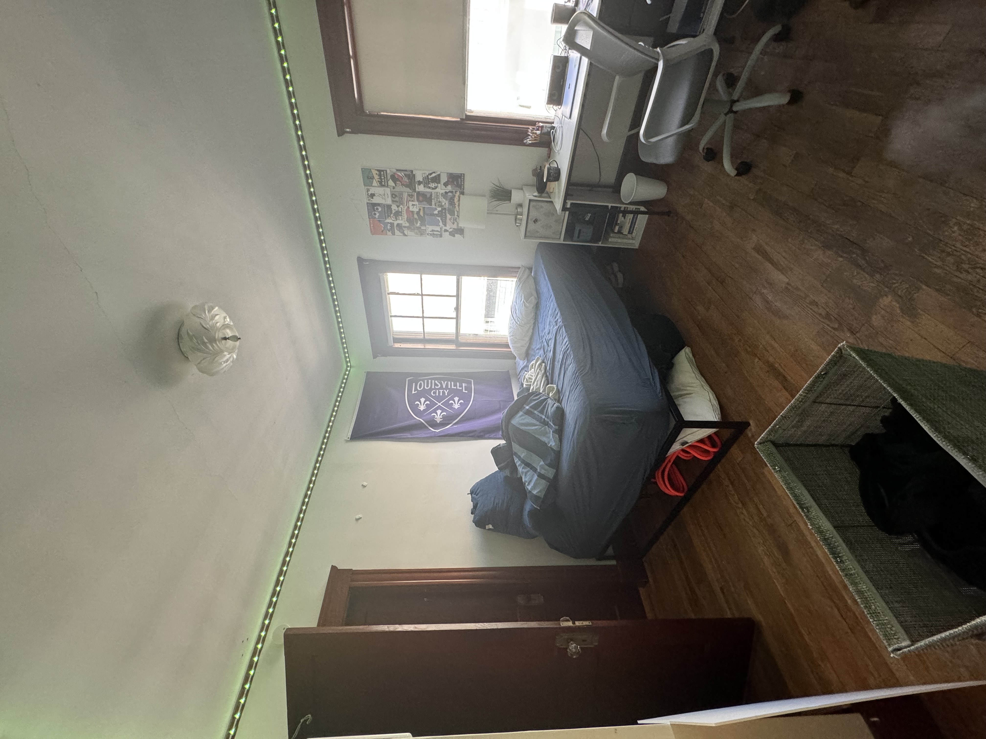 15 Upland Rd, West Somerville