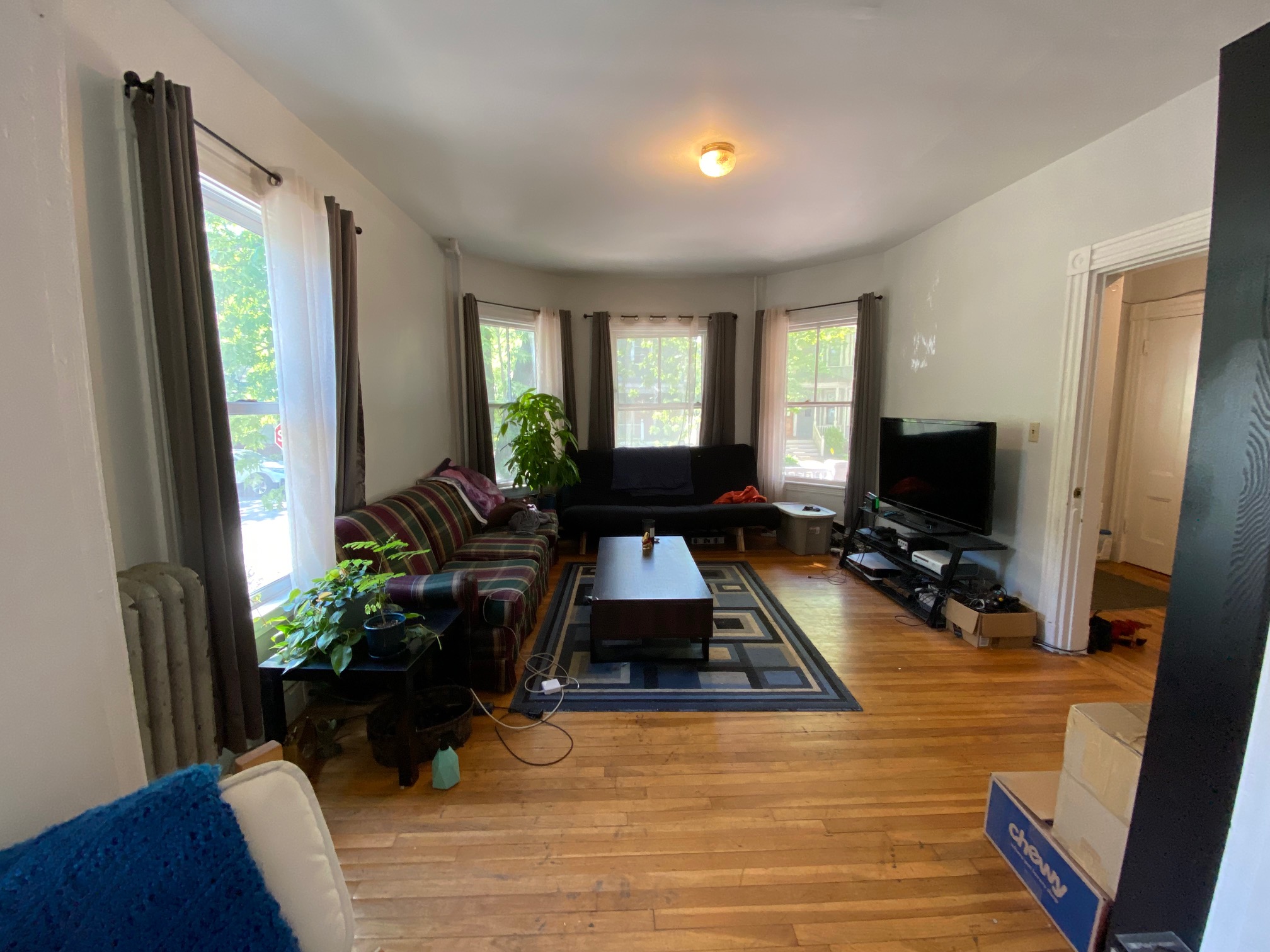 47 Meacham Rd, Davis Square