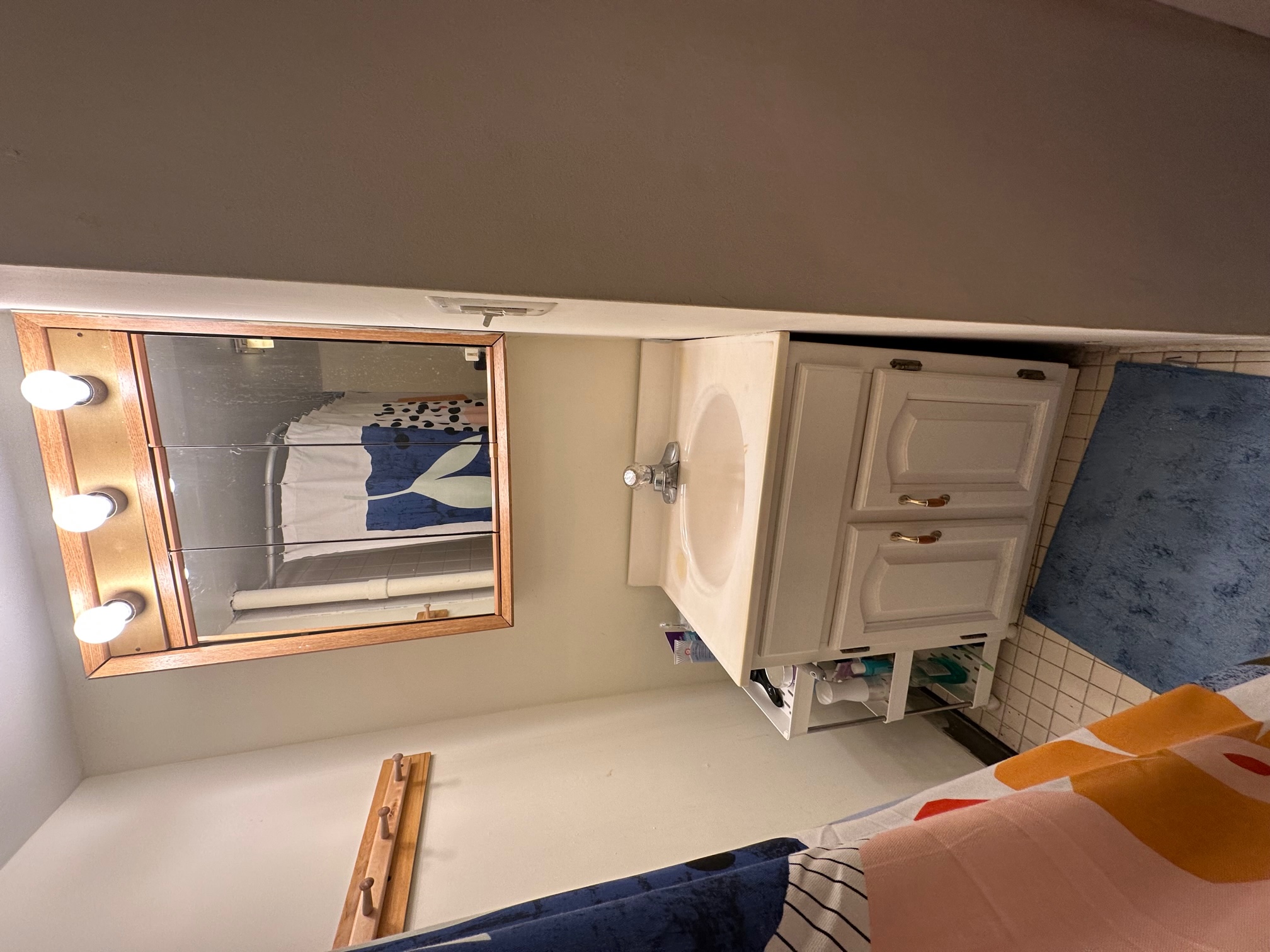 11 Irving St, Beacon Hill