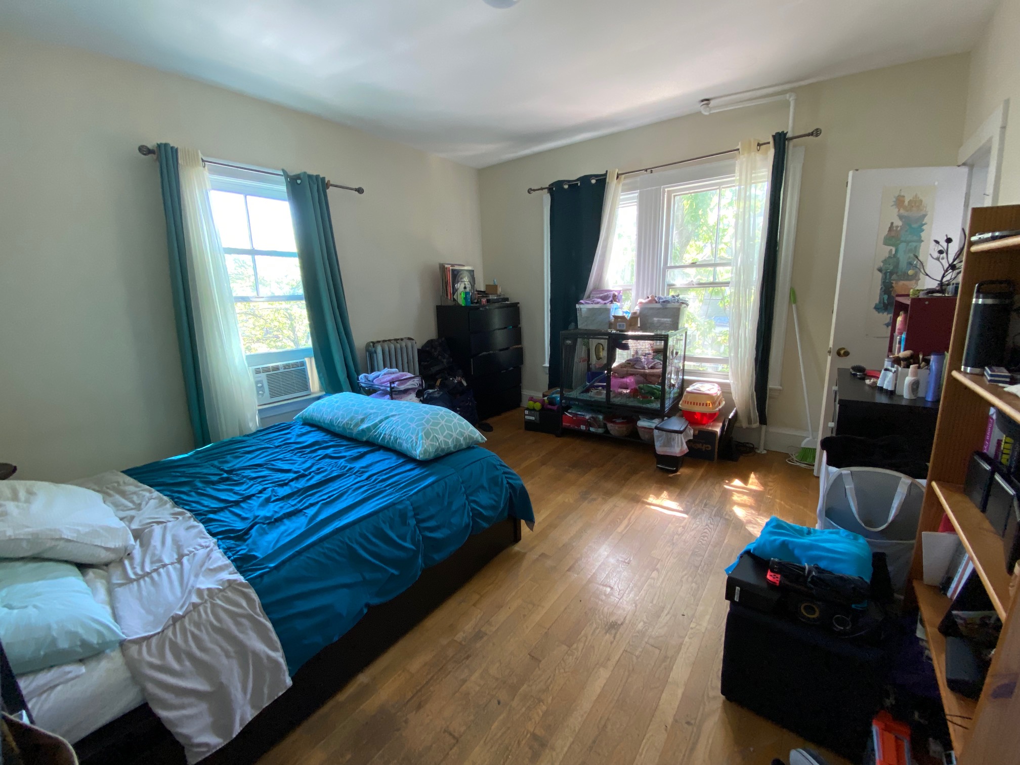 47 Meacham Rd, Davis Square