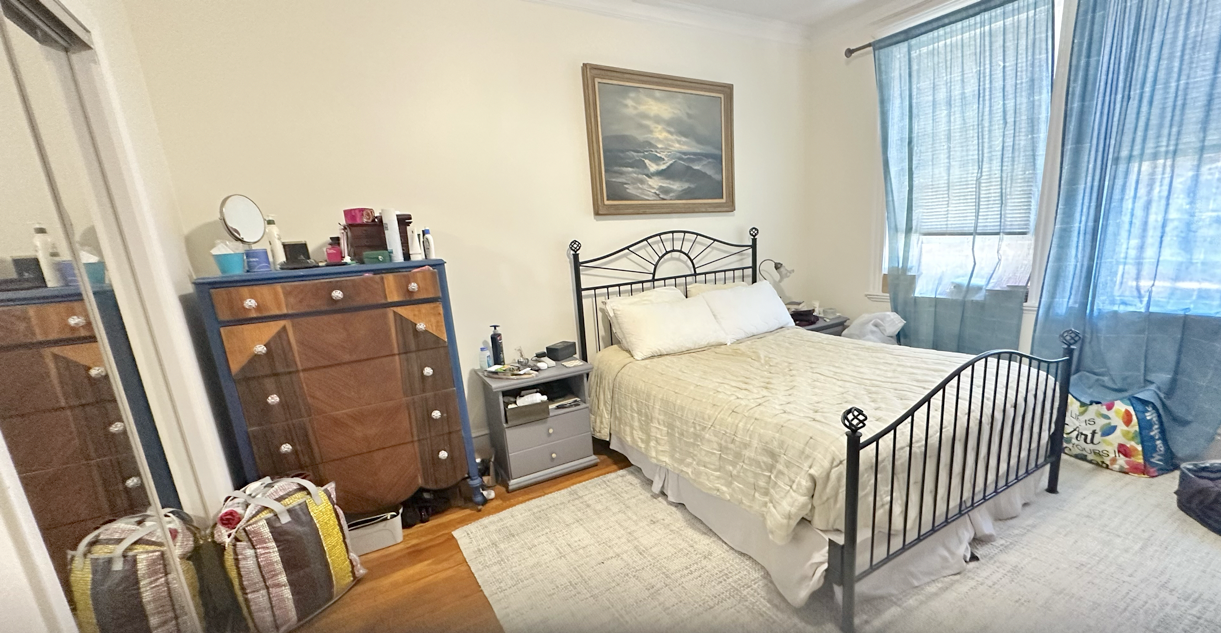 136 Pleasant St, Coolidge Corner