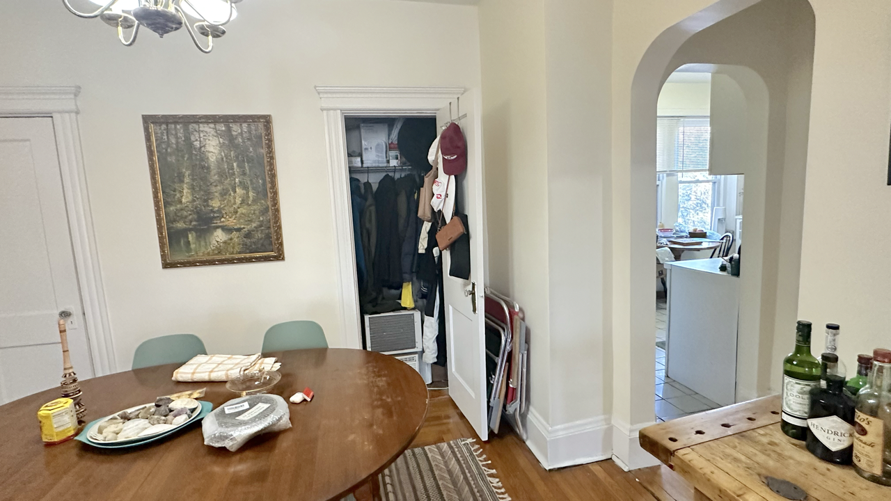 136 Pleasant St, Coolidge Corner