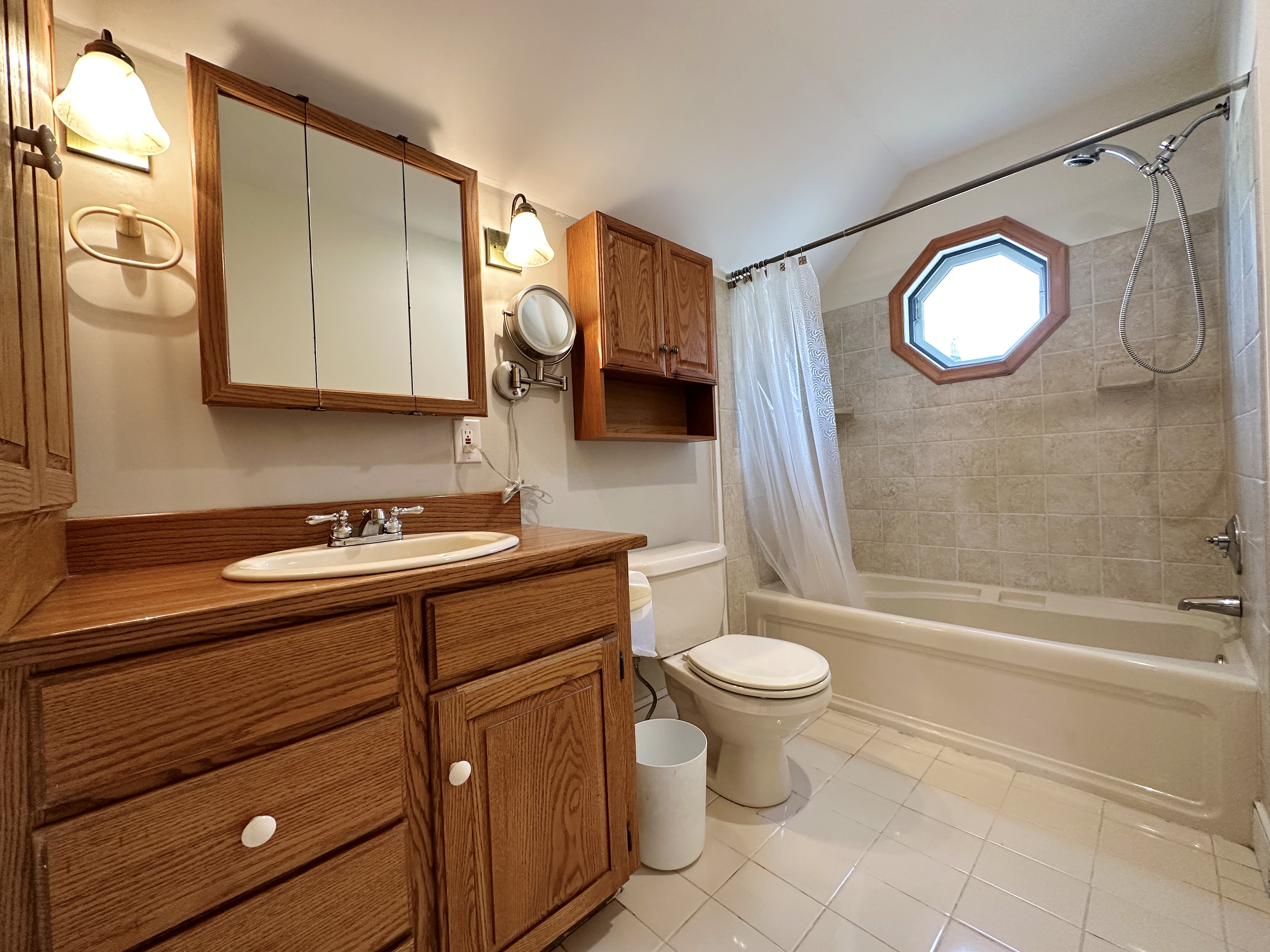 9 Shawmut St, Malden