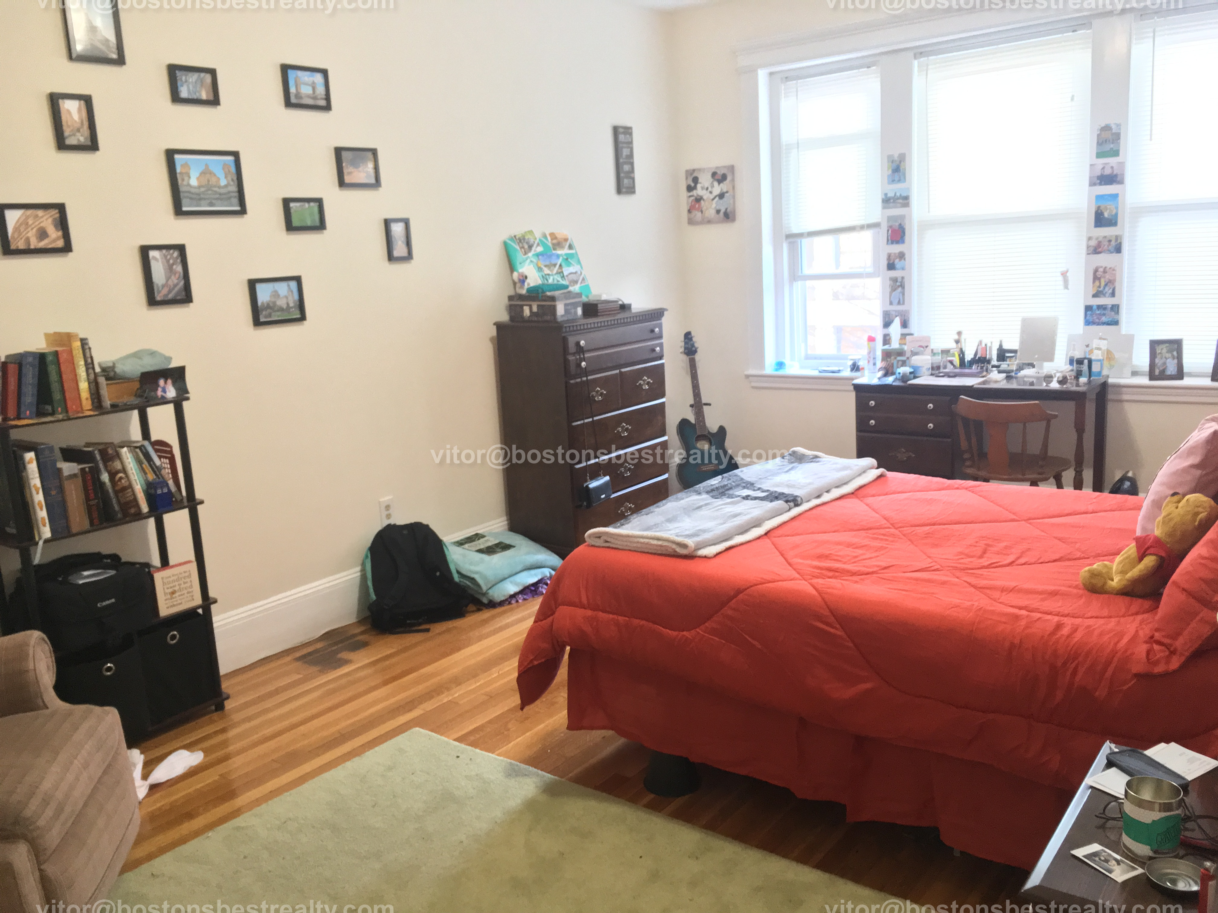 11 Englewood Ave, Washington Square