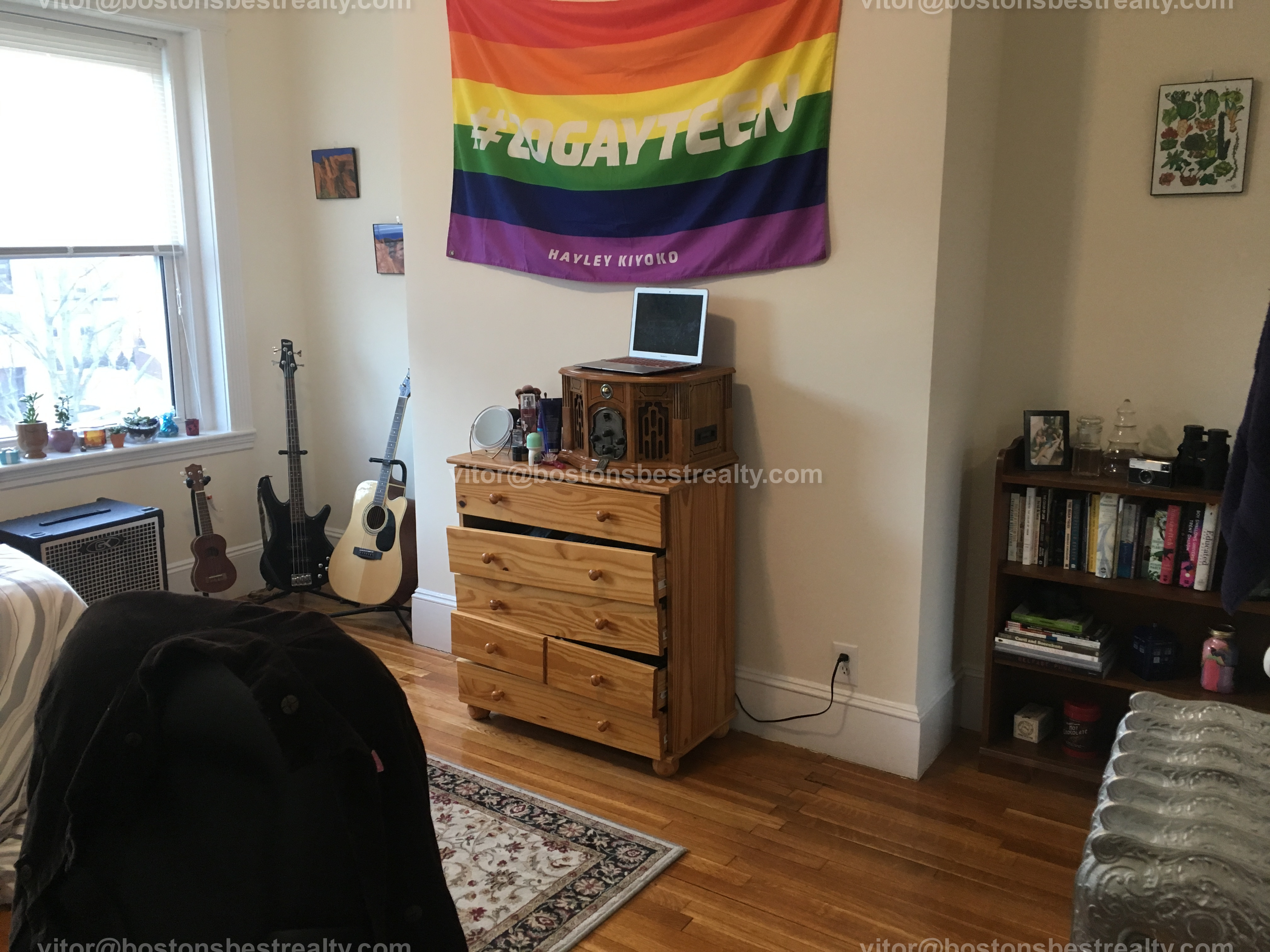 11 Englewood Ave, Washington Square