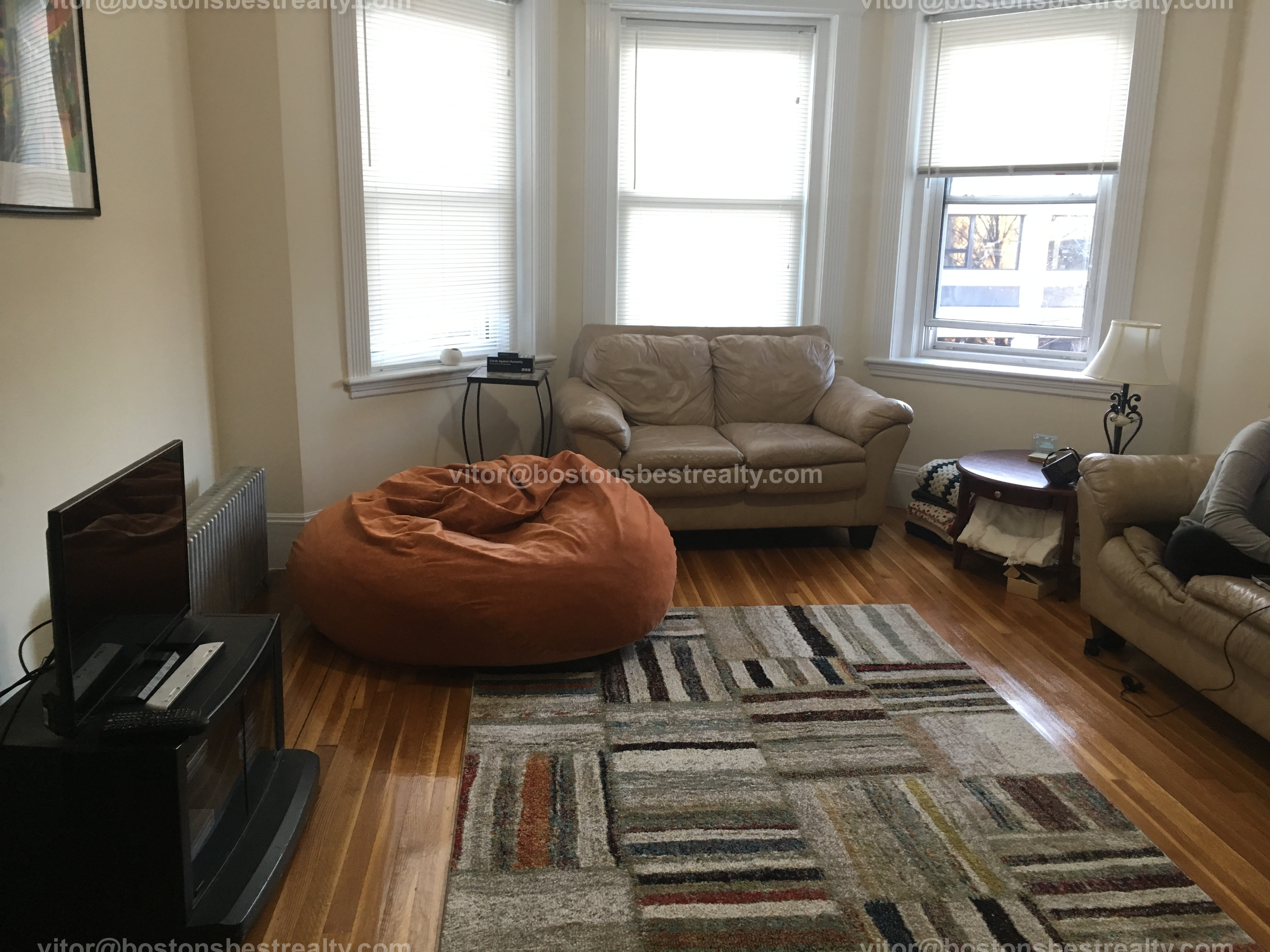 11 Englewood Ave, Washington Square