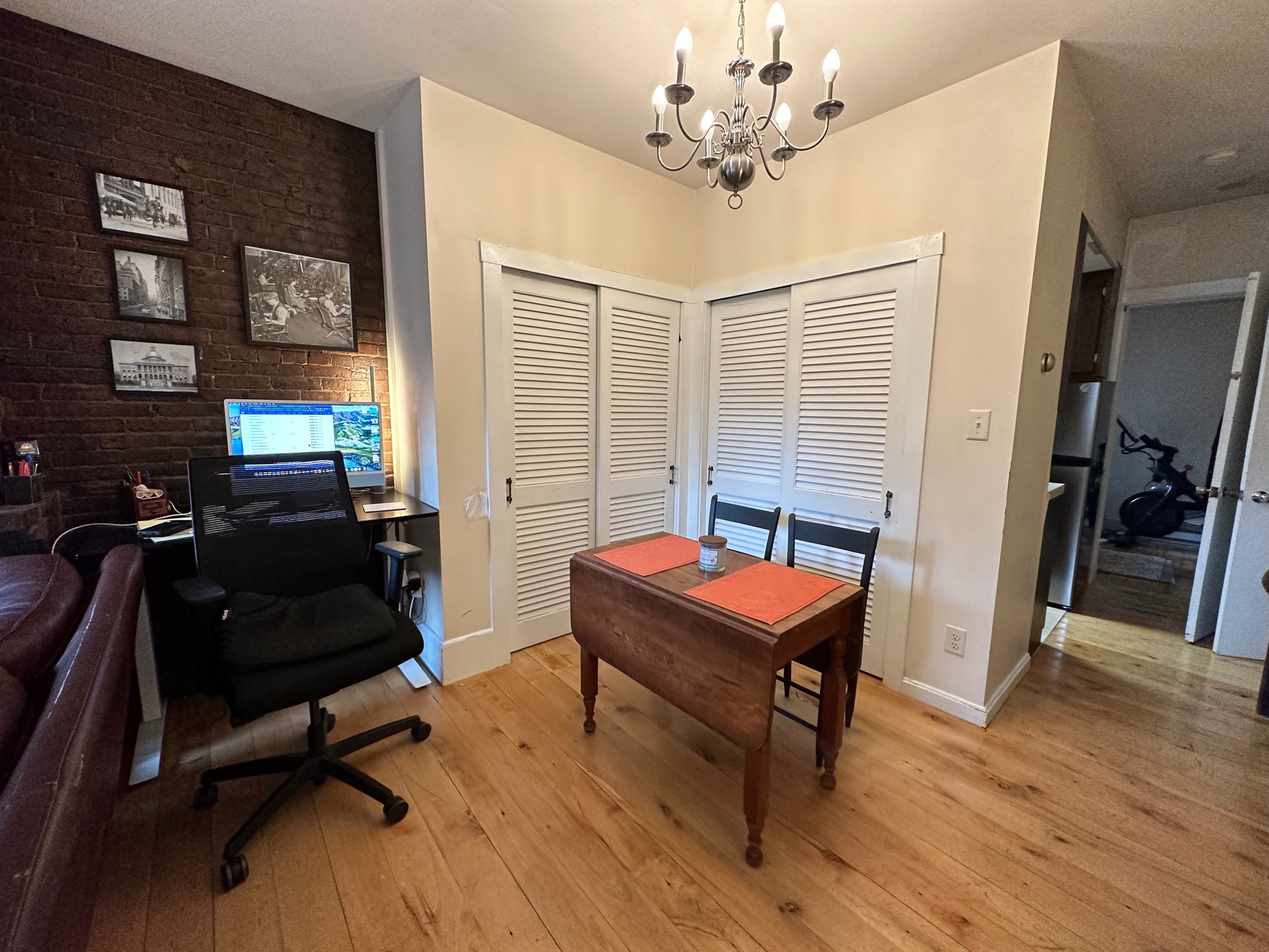 32 Irving St, Beacon Hill