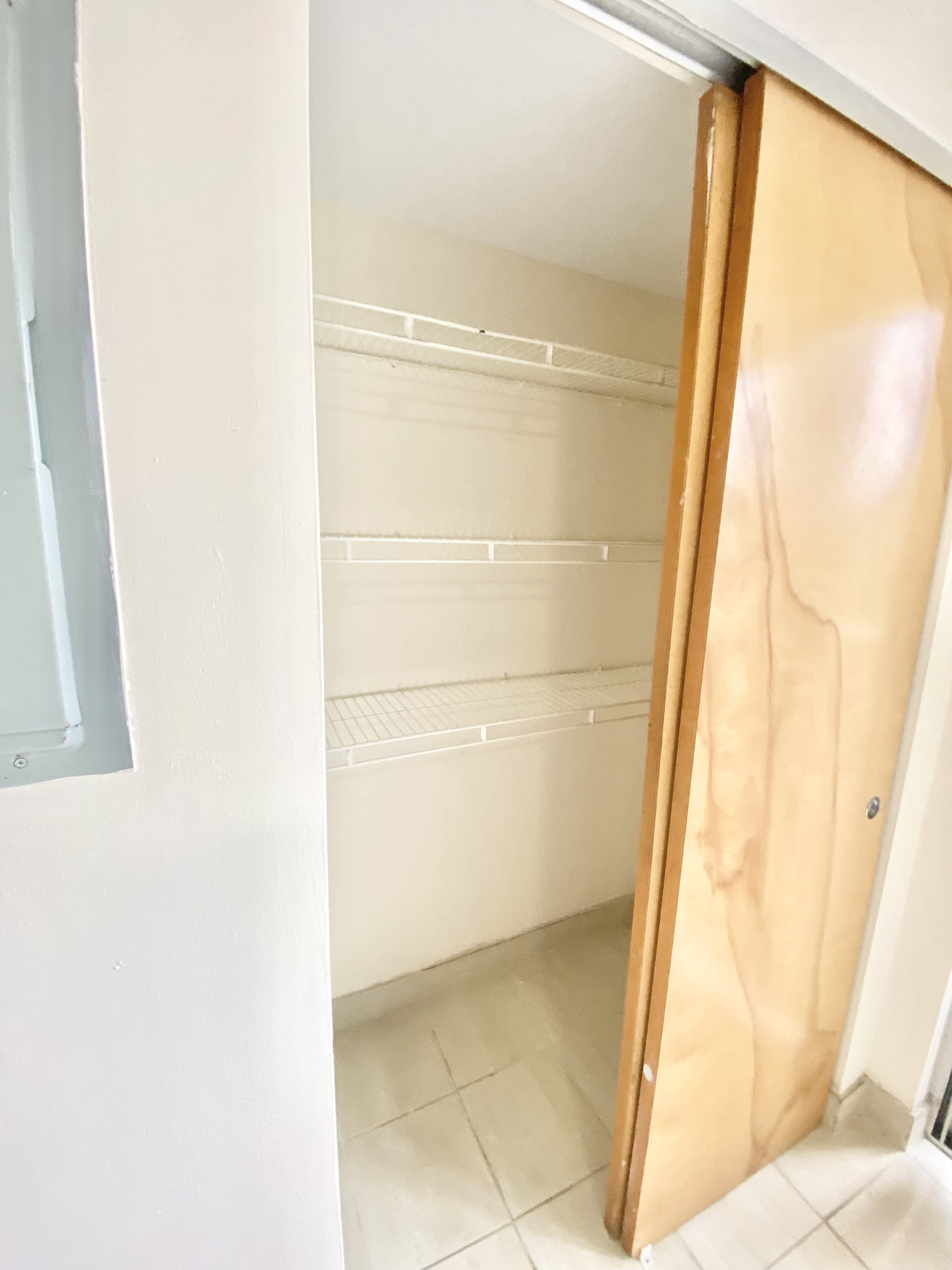 140 North Beacon St, Brighton