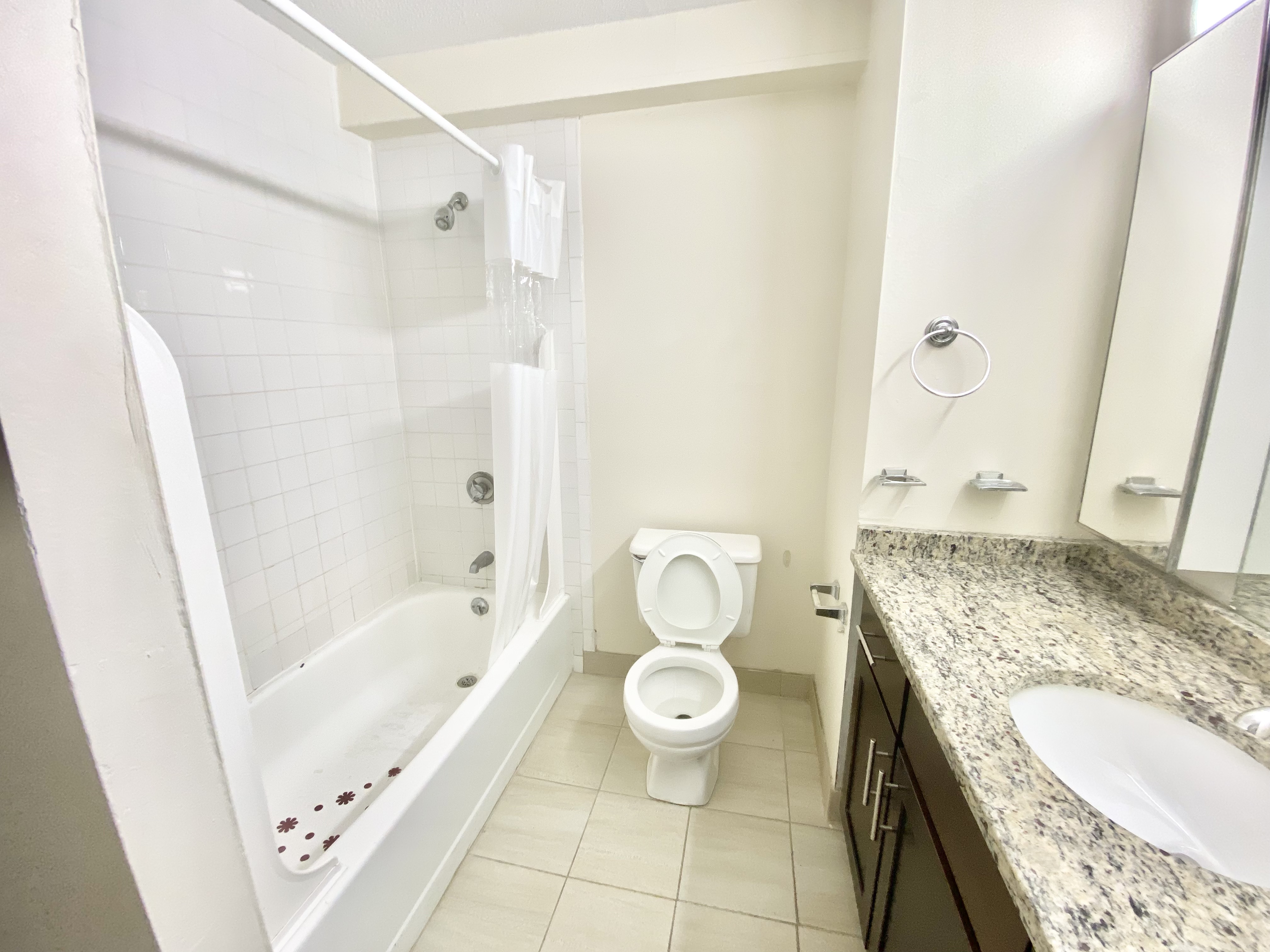 140 North Beacon St, Brighton