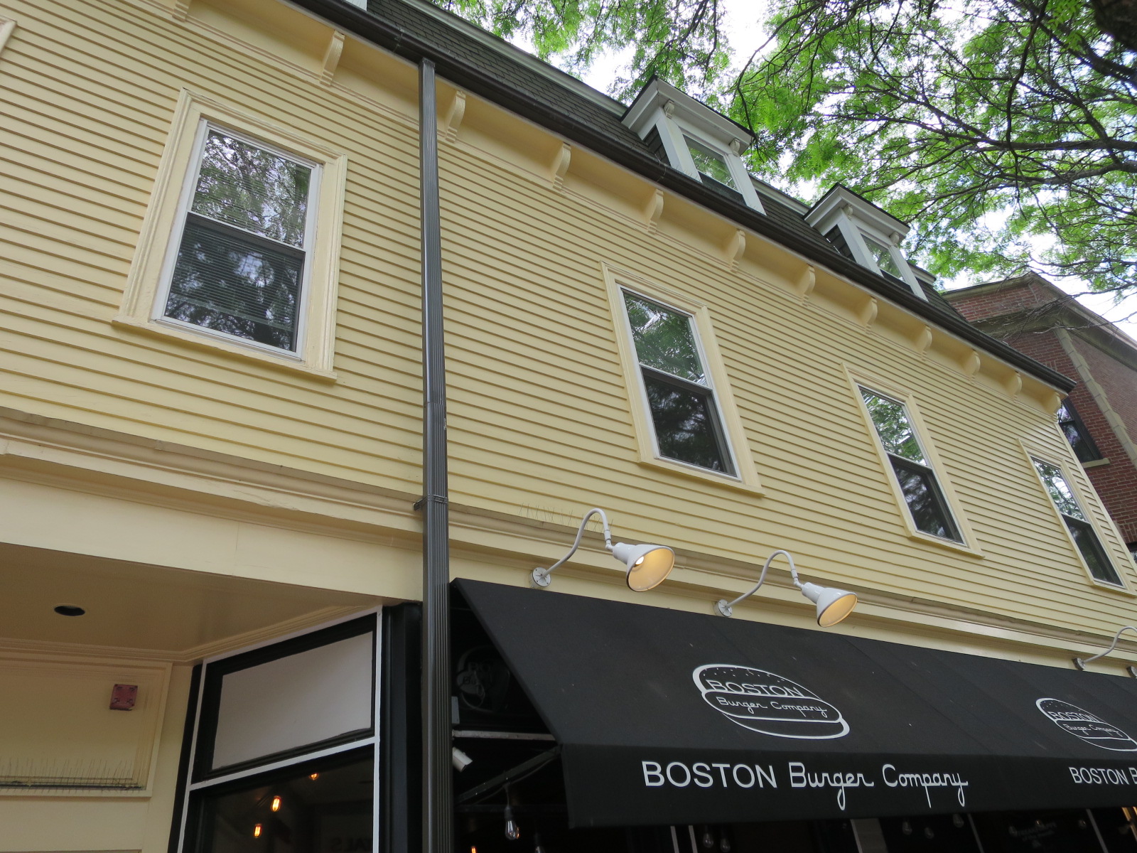 37 Davis Sq, Davis Square