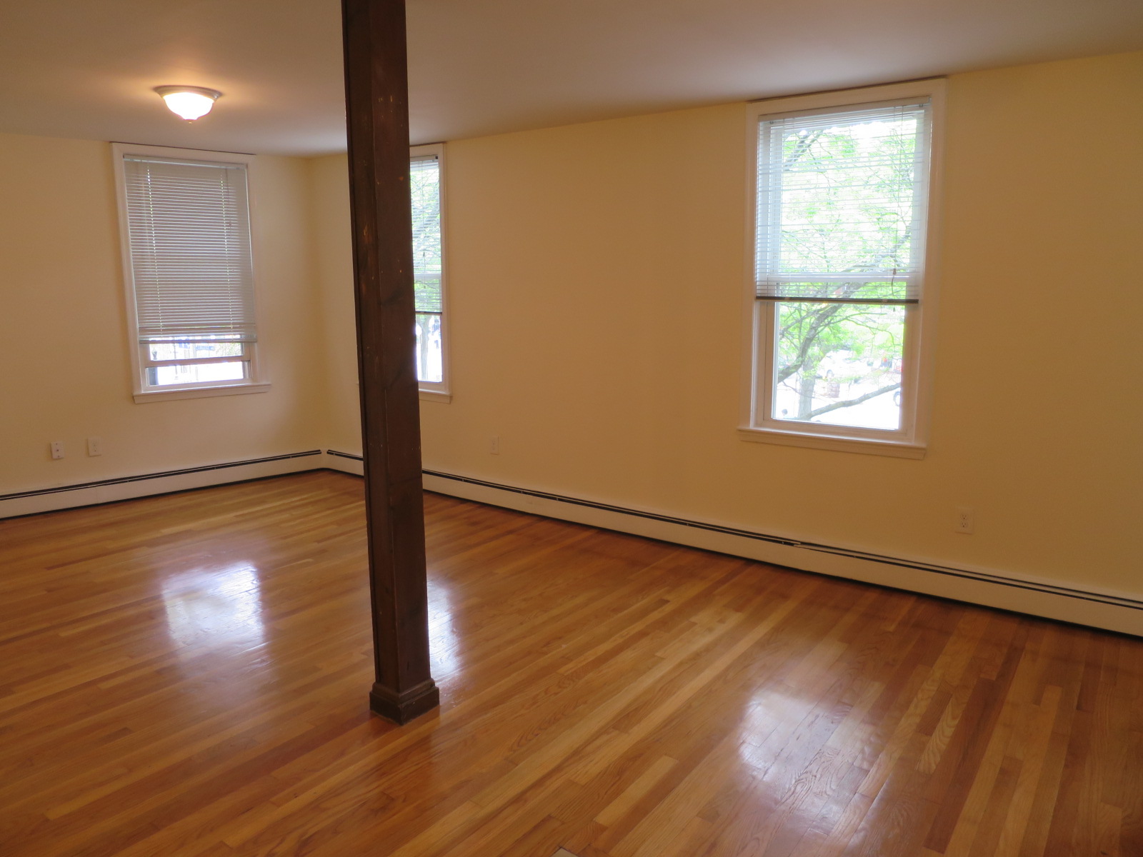 37 Davis Sq, Davis Square