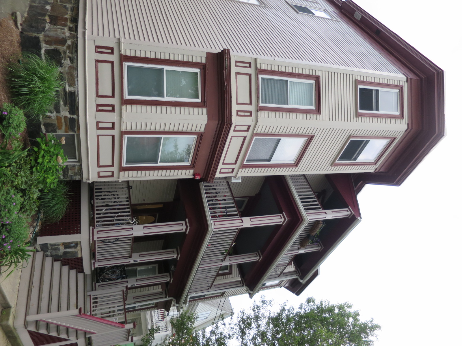 14 Garrison Ave, West Somerville