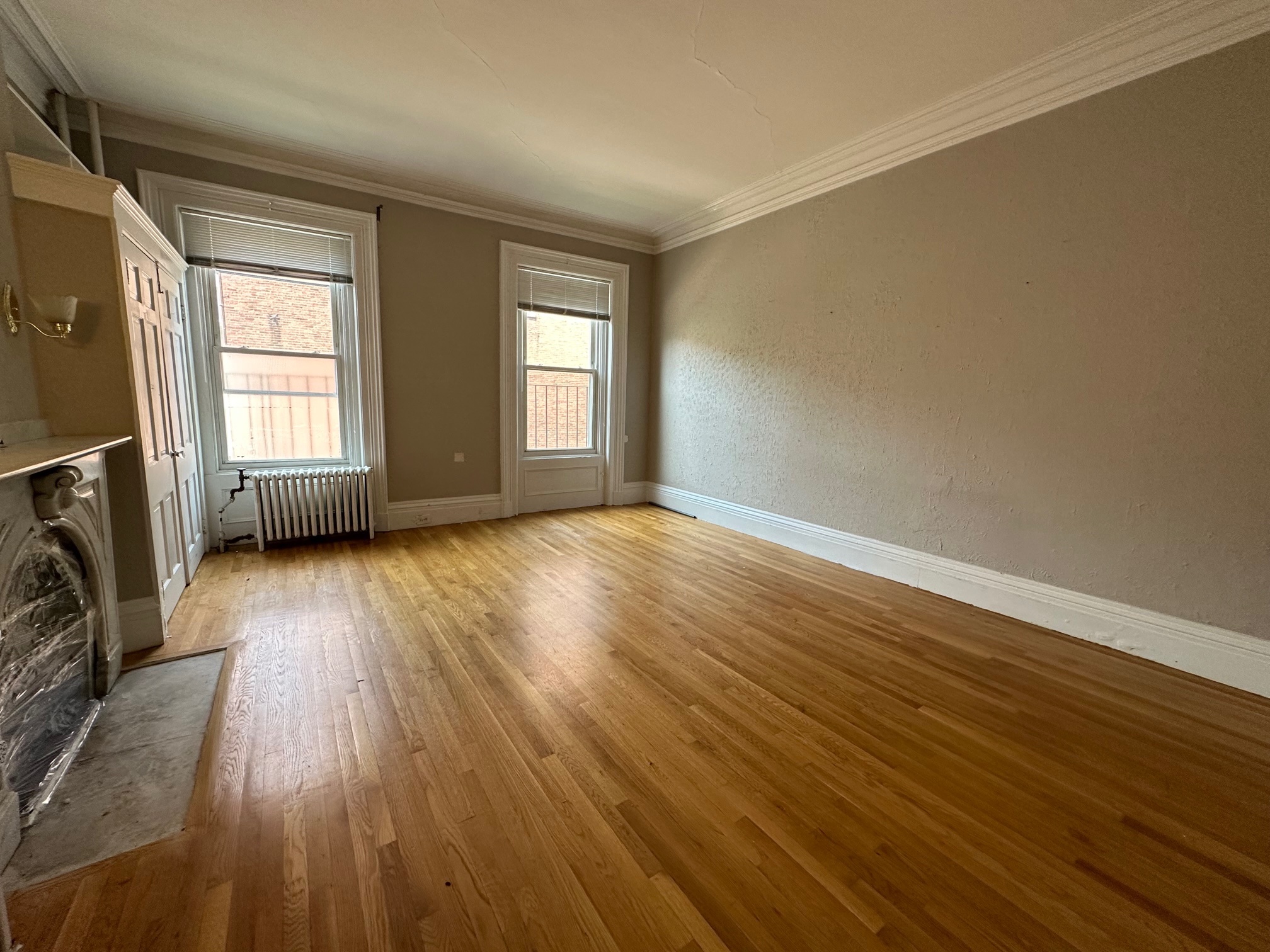 98 Charles St, Beacon Hill