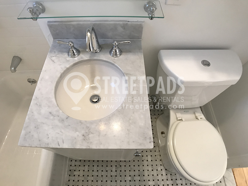 78 Saint Paul St, Coolidge Corner