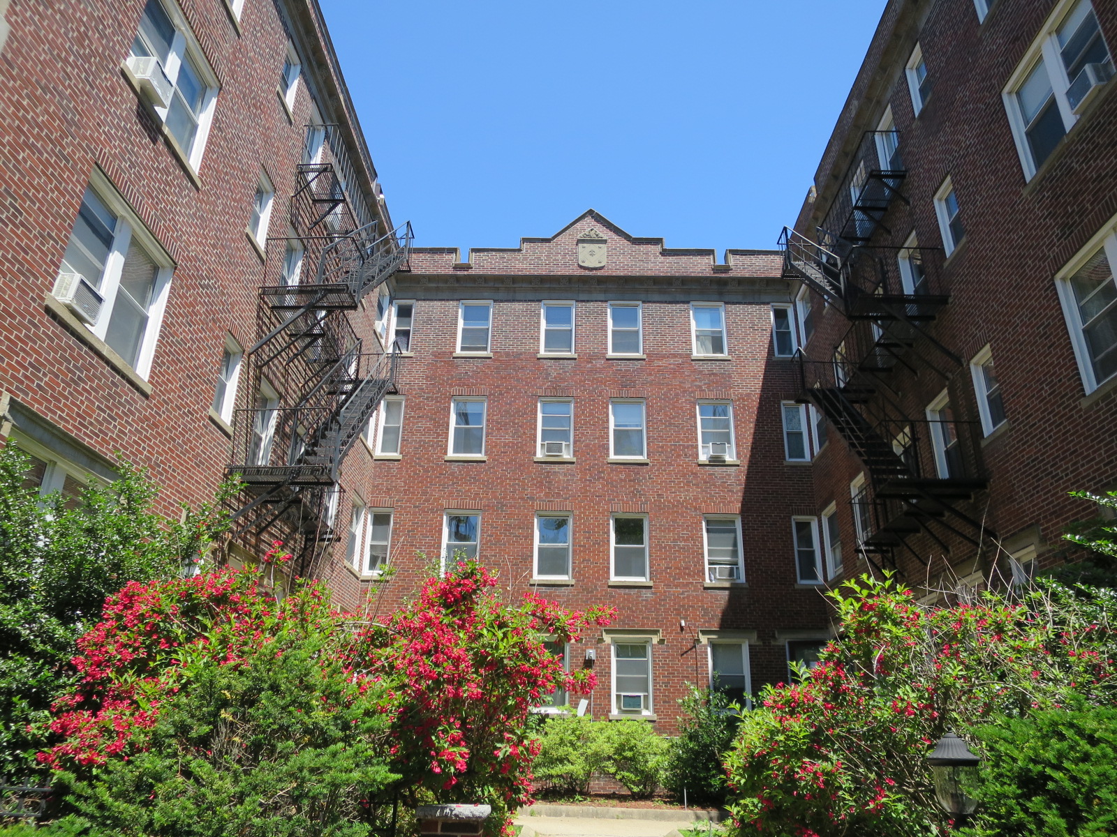 10 Agassiz St, Porter Square